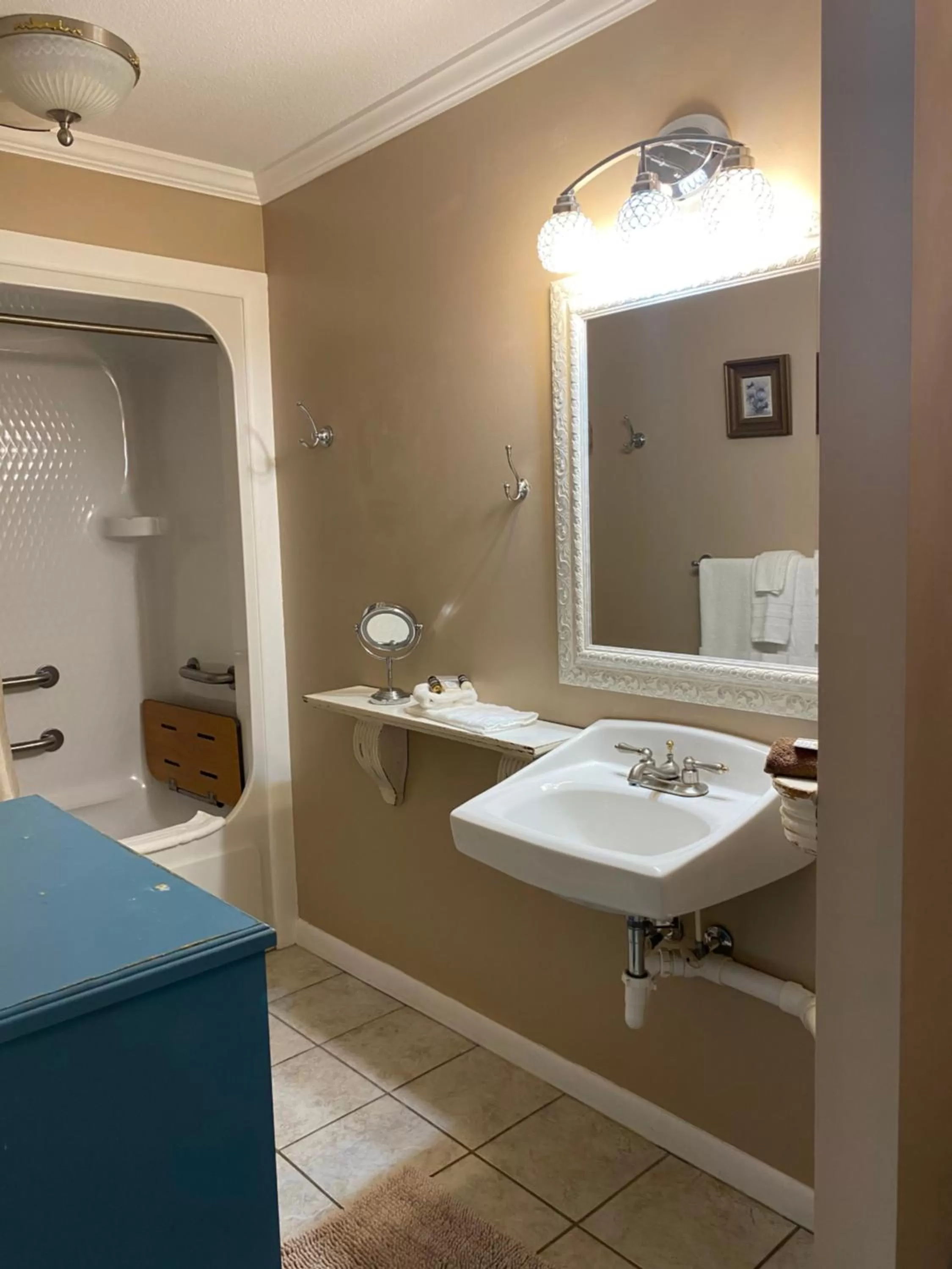 Bathroom in Grafton Lodge