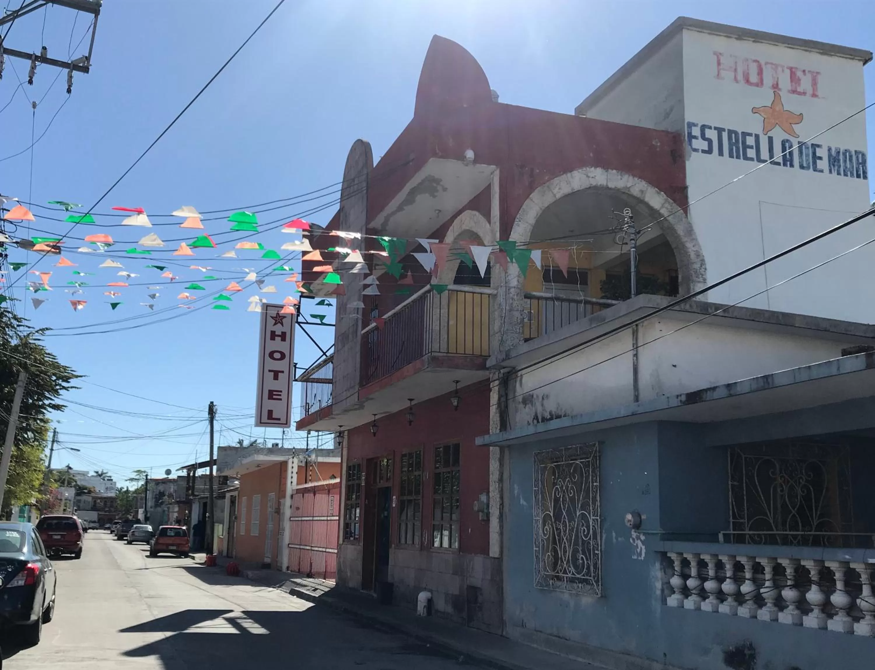 Property building in Hotel Estrella del Mar