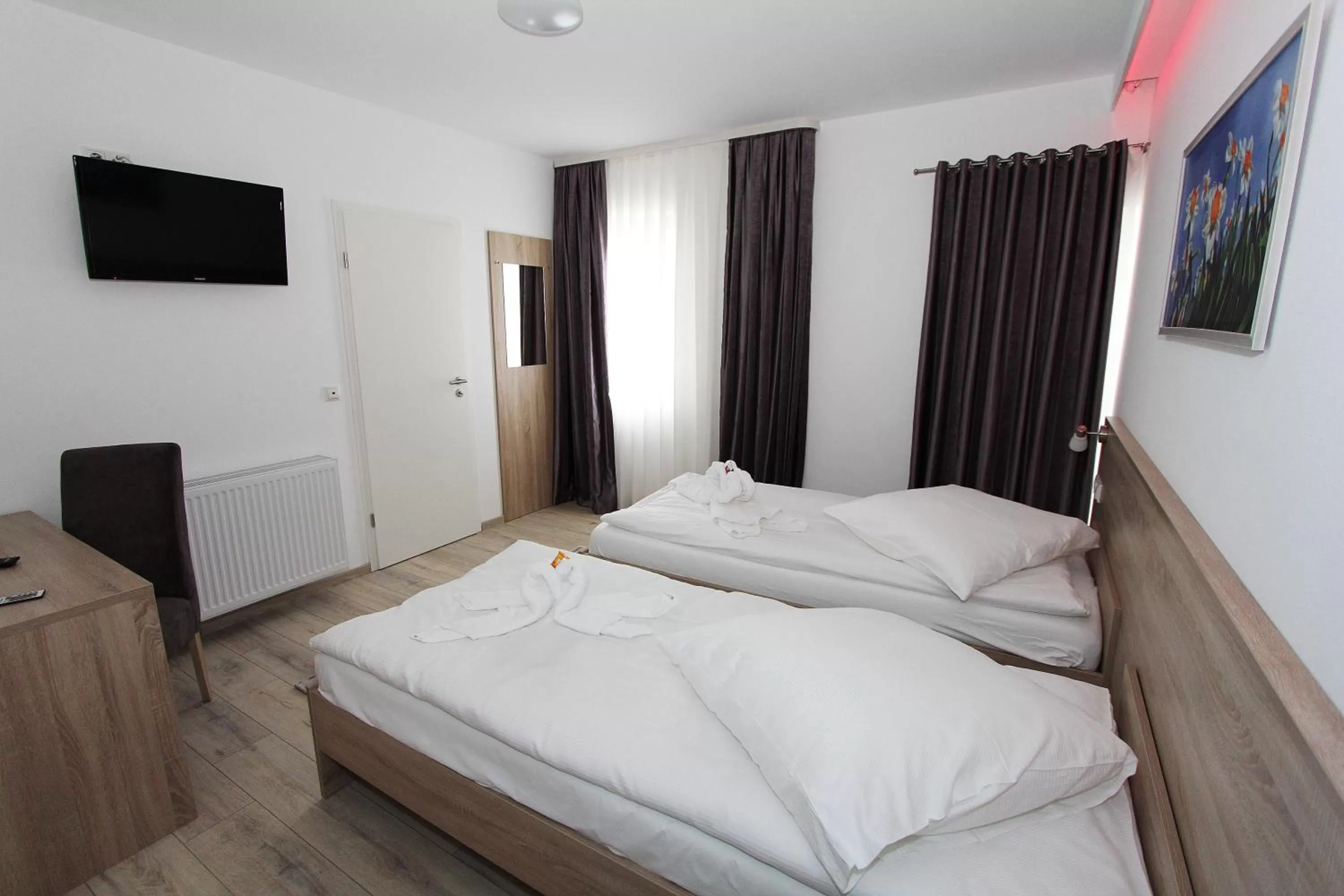 Bedroom, Bed in Pension Villa Colosseo im Herzen von Meiningen