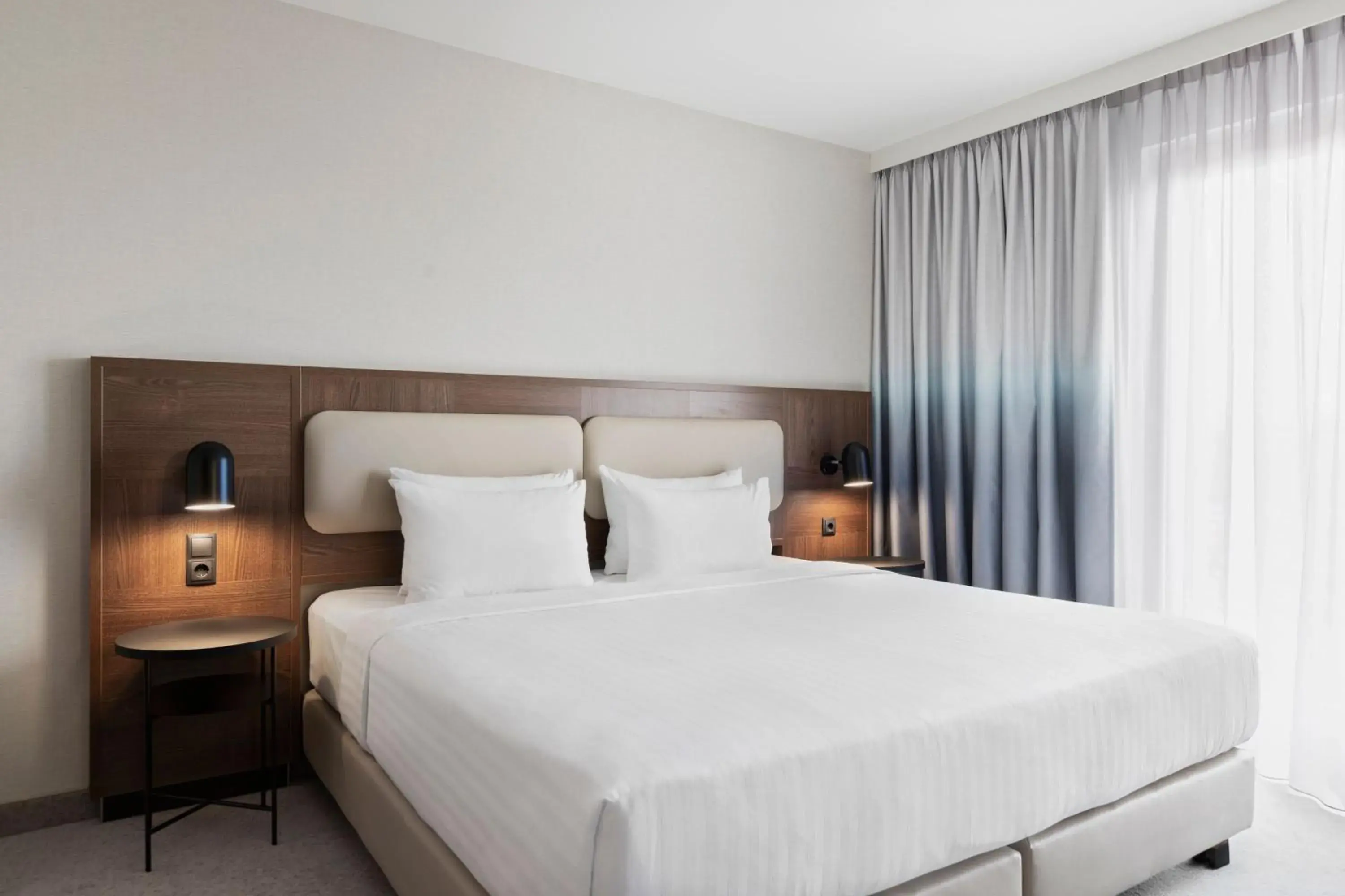 Bedroom, Bed in Courtyard by Marriott Munich City East