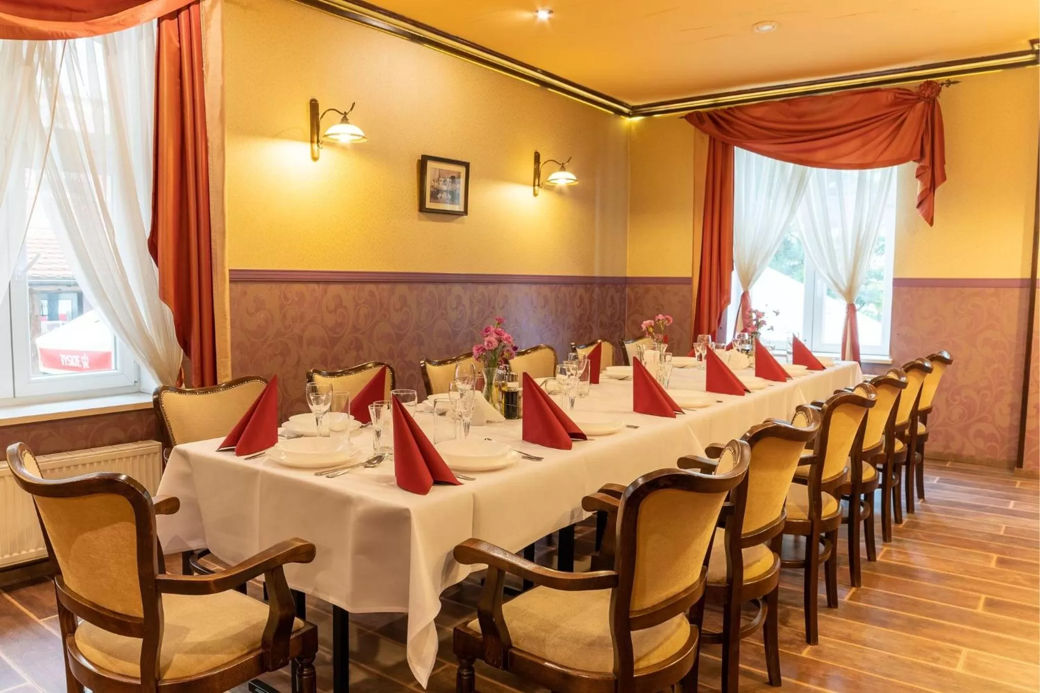 Restaurant/places to eat in Hotel Stara Poczta