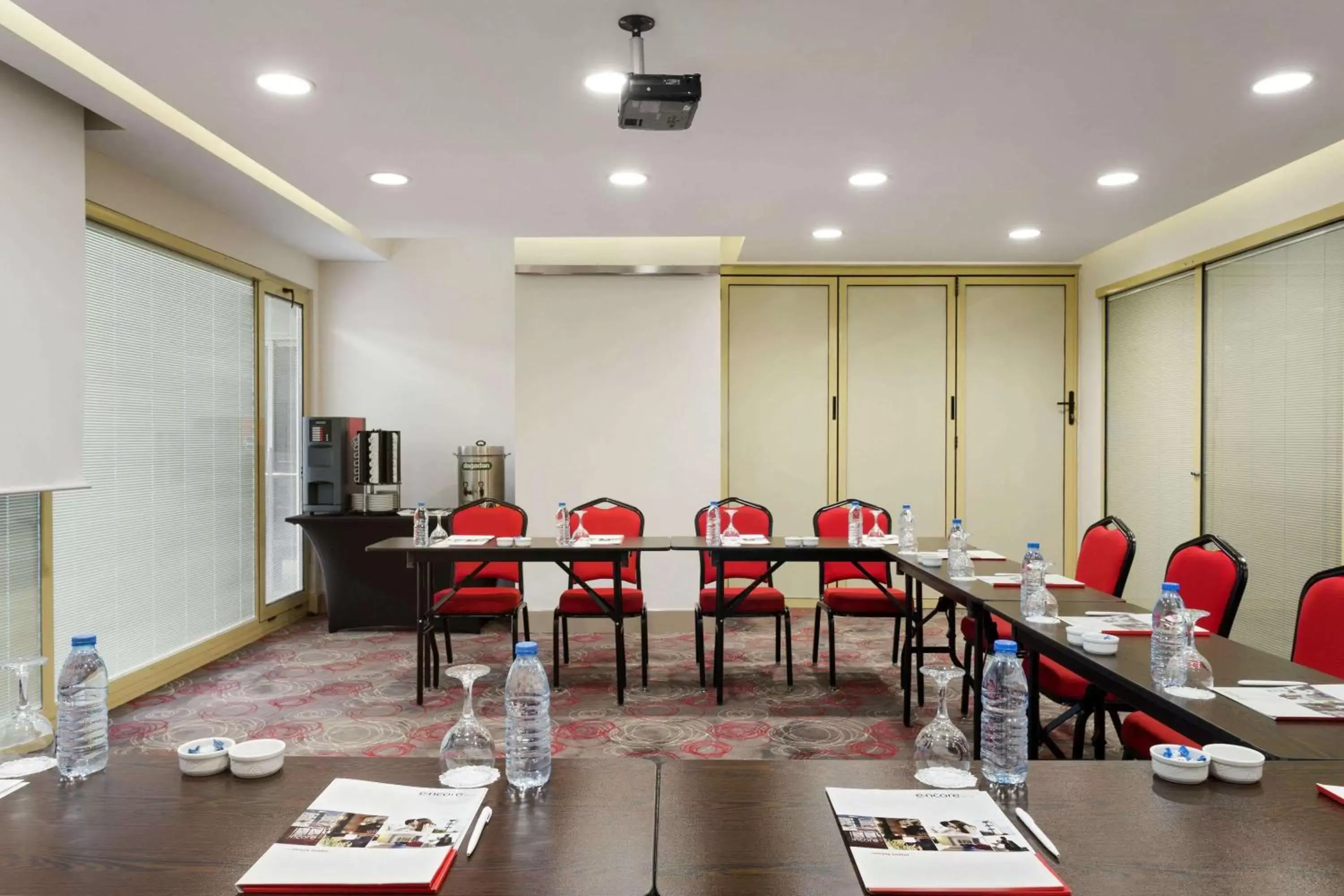 On site, Business Area/Conference Room in Ramada Encore by Wyndham Izmir