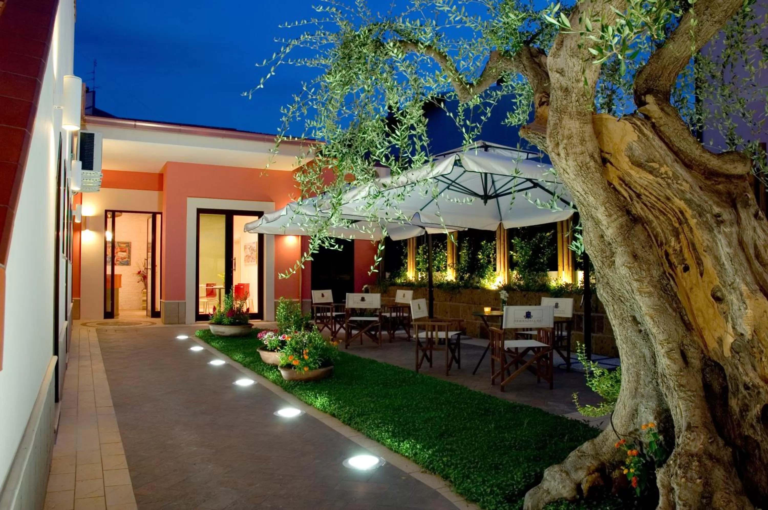 Decorative detail in Residenza Glave