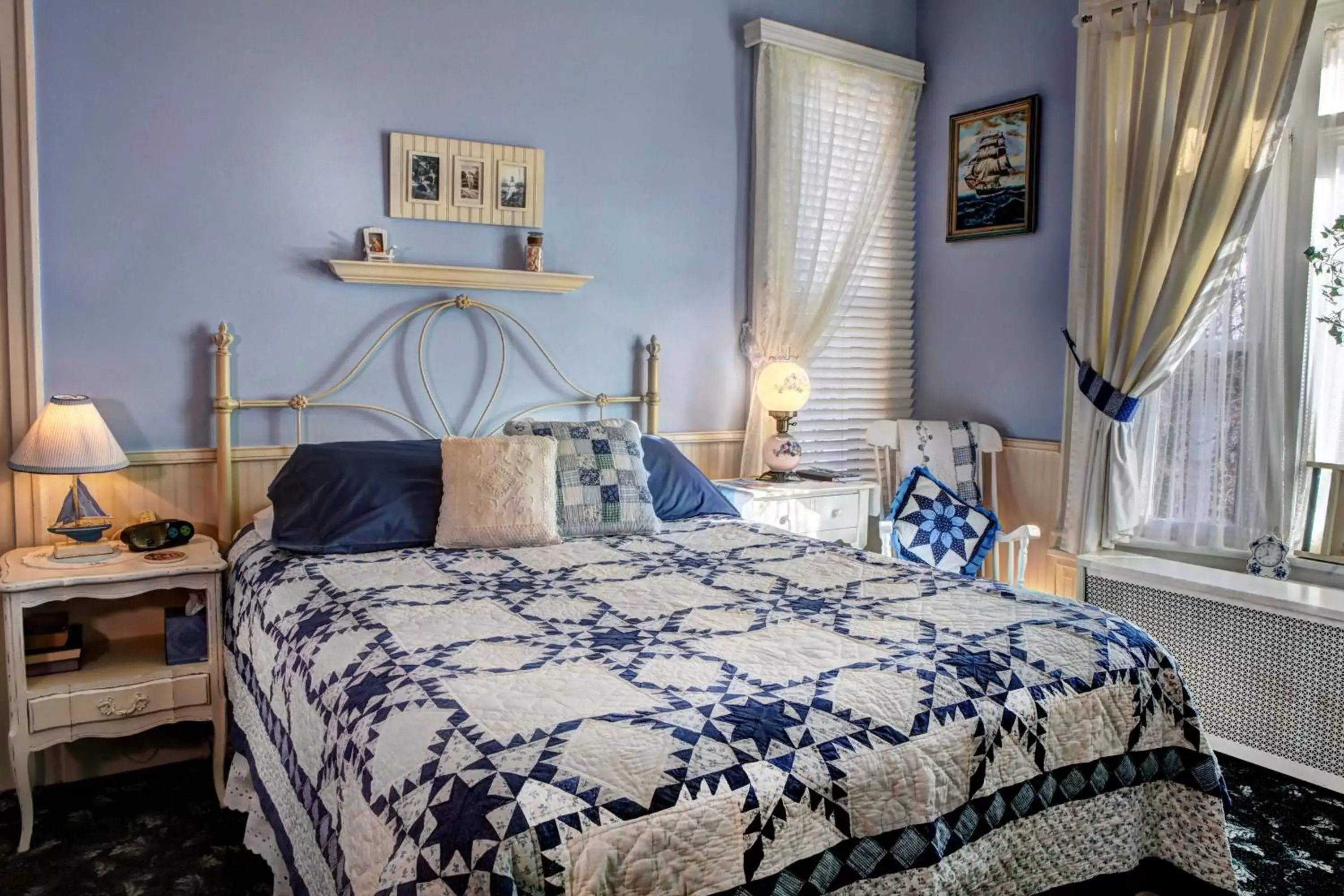 Bedroom, Bed in Barrister's Bed & Breakfast