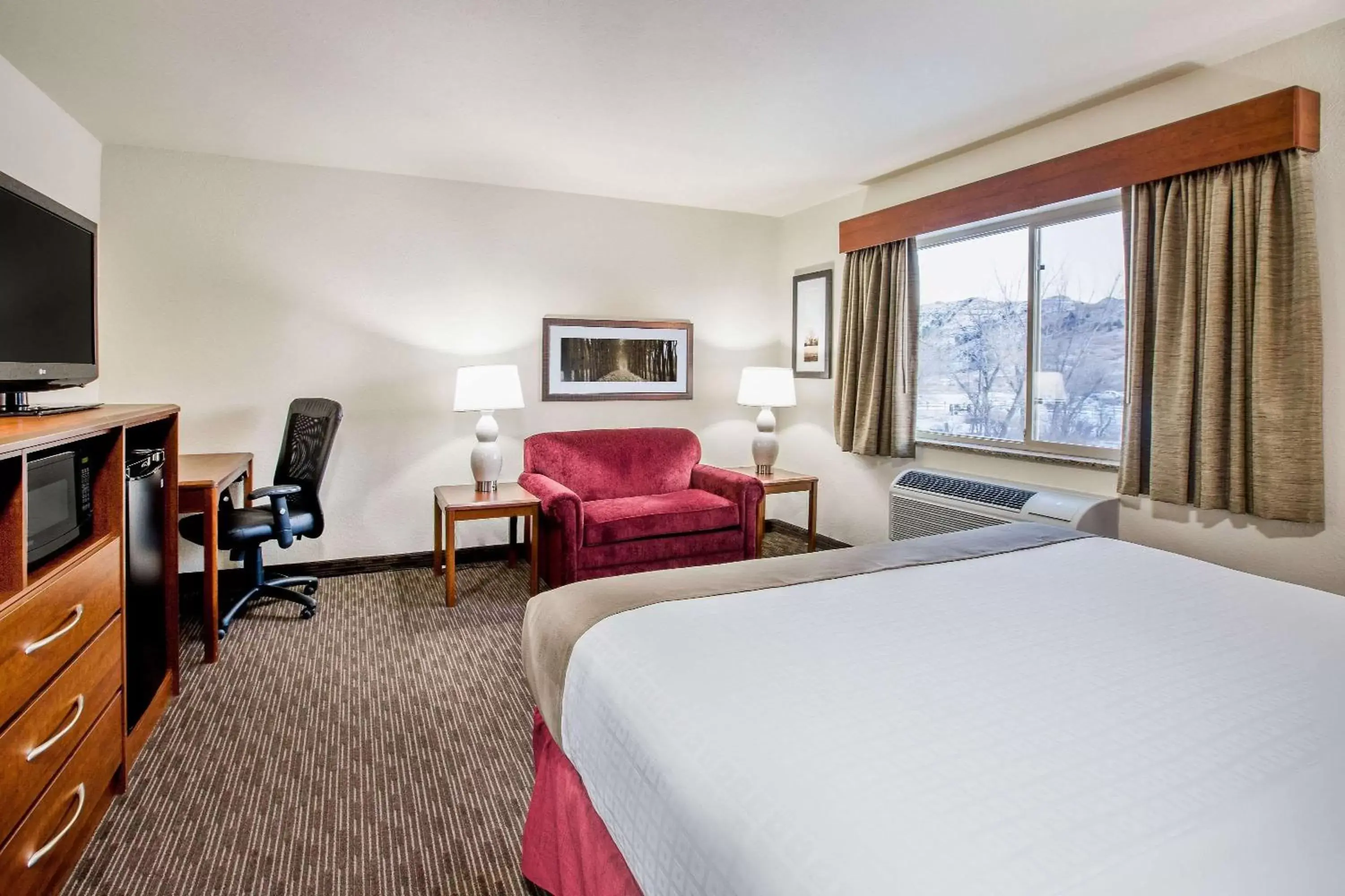 Photo of the whole room, Bed in AmericInn by Wyndham Medora Photo of the whole room, Bed in AmericInn by Wyndham Medora