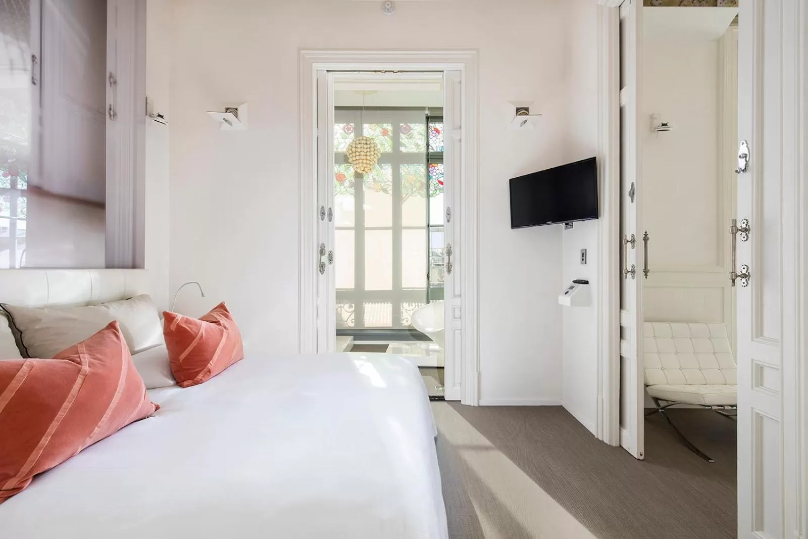 Bed in El Palauet Modernist Suites Barcelona