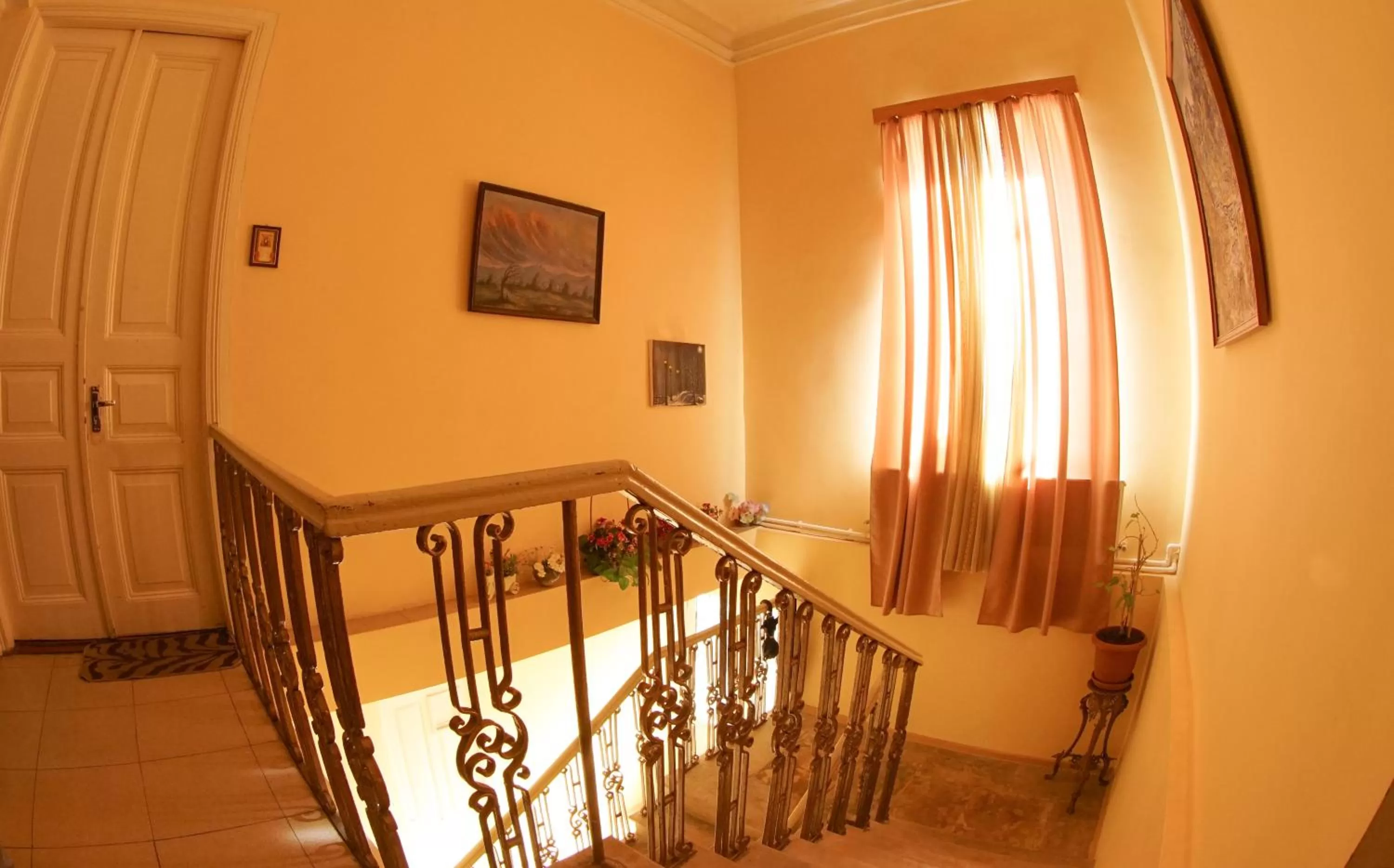 Facade/entrance in House 1899