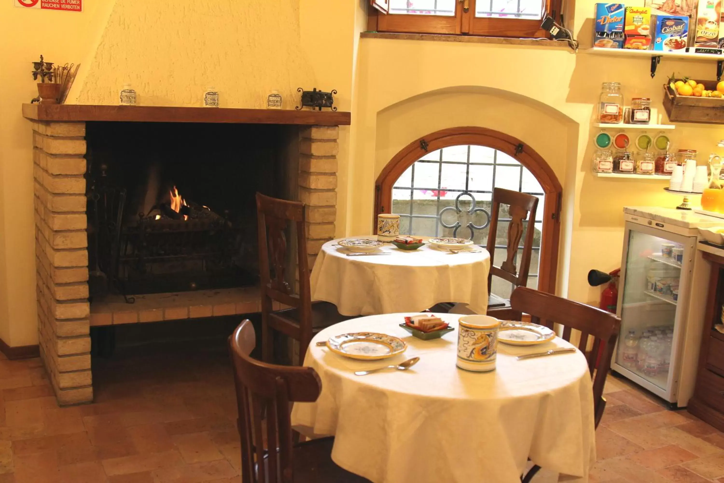 Lounge or bar, Restaurant/Places to Eat in Hotel Trattoria Pallotta