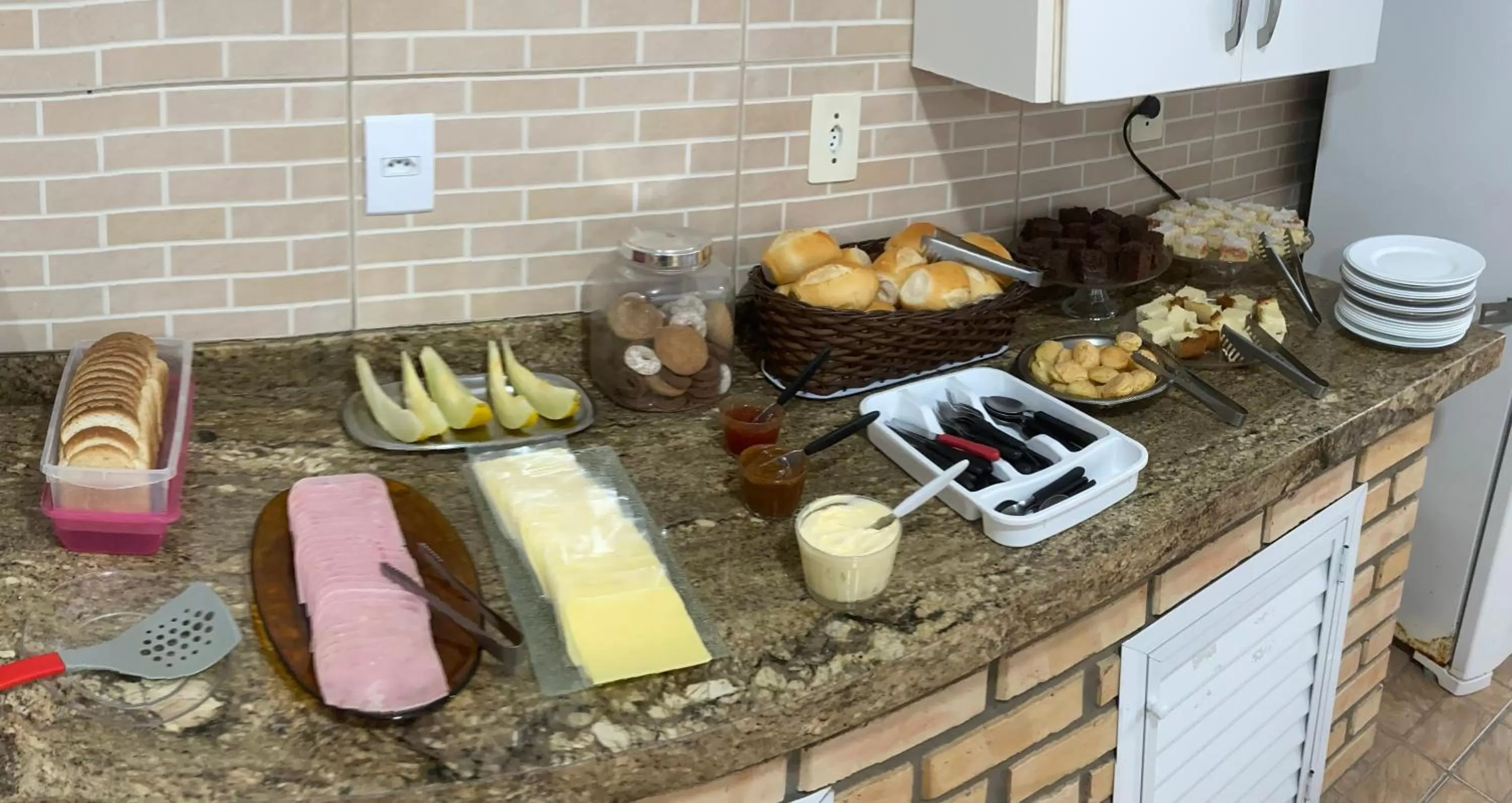 Kitchen or kitchenette, Kitchen/Kitchenette in Pousada Tio Tonho