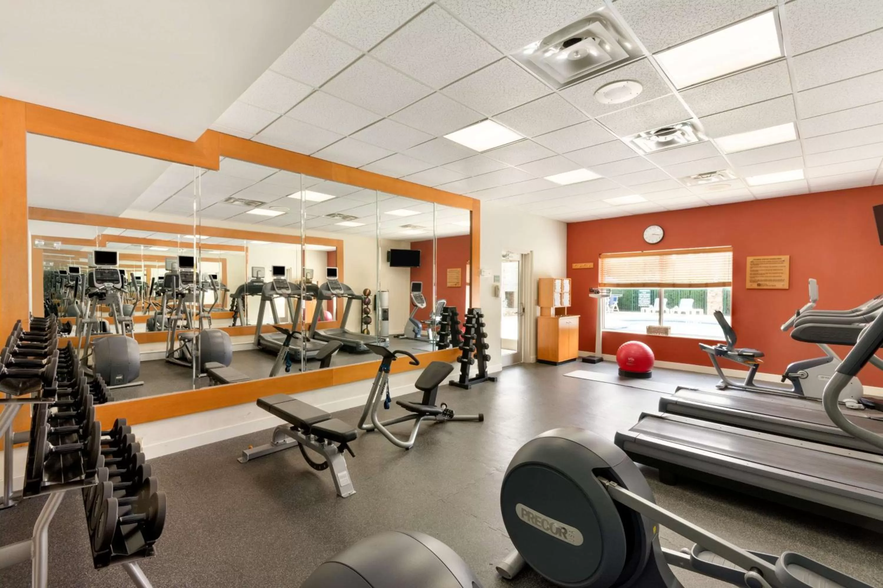 Fitness centre/facilities in Hilton Garden Inn Atlanta Northpoint