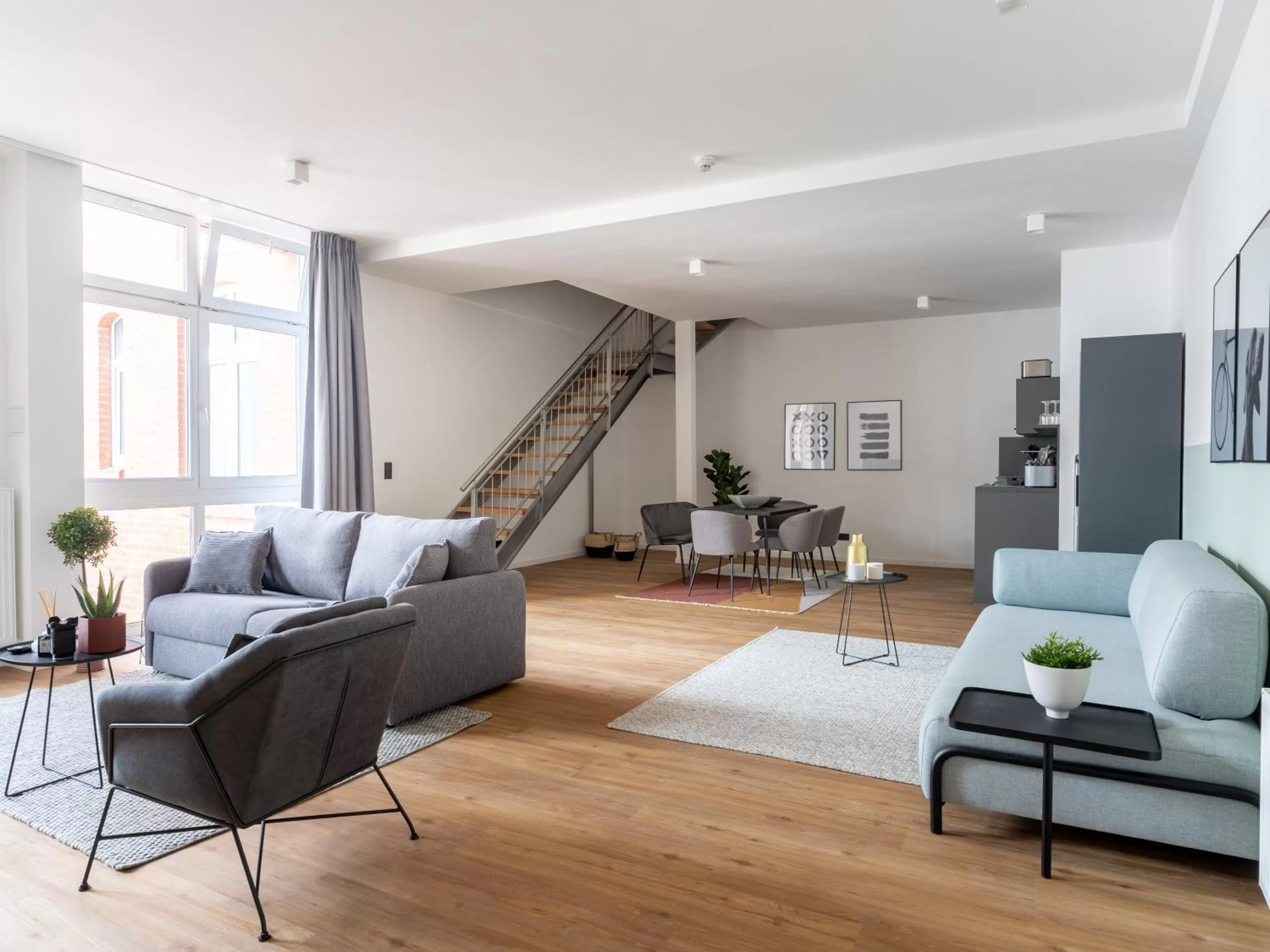 Living room in Limehome Erfurt Schmidtstedter Straße