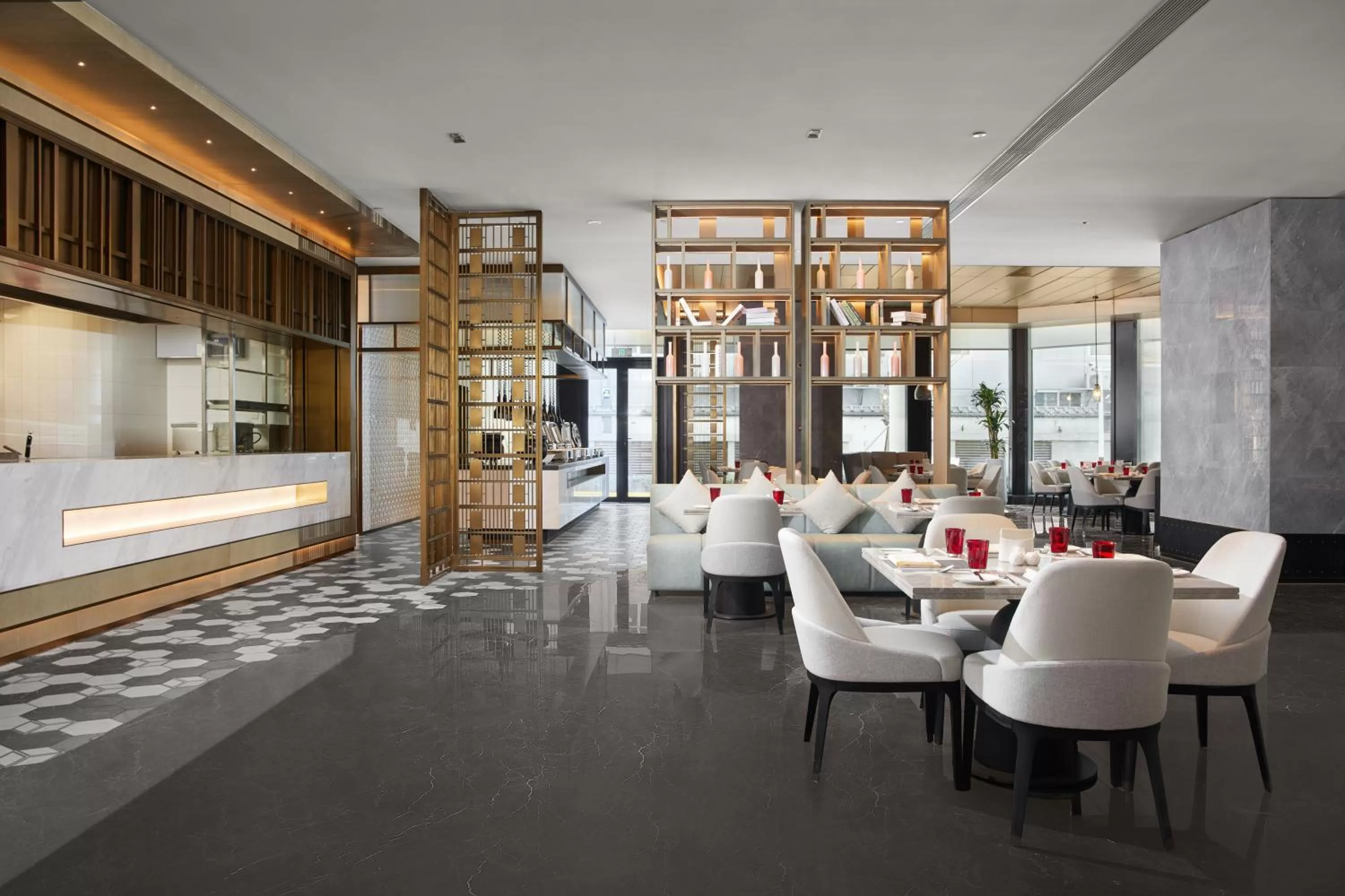 Restaurant/places to eat in Swissotel Beijing Hong Kong Macau Center - 1 min to subway