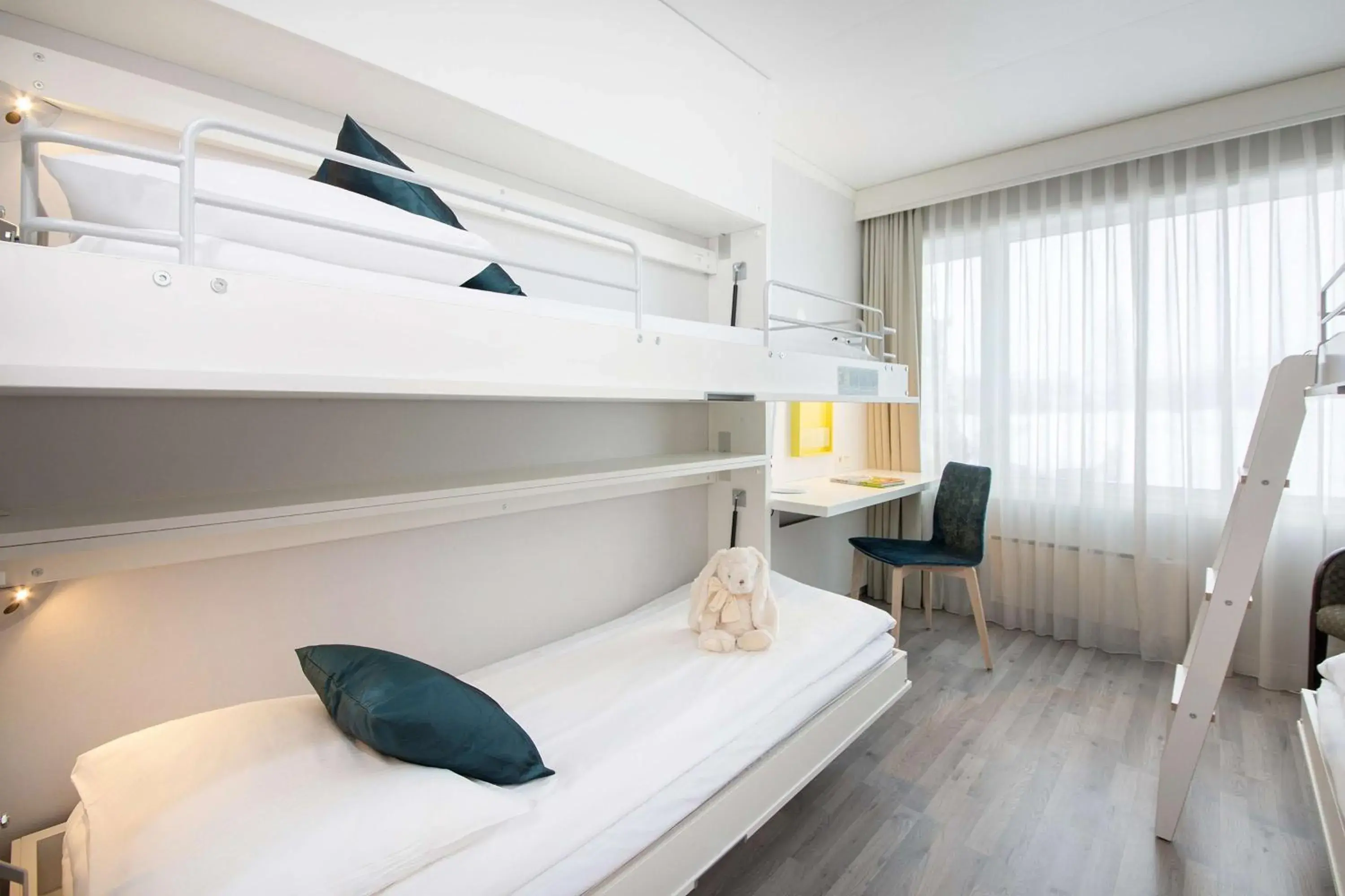 Photo of the whole room, Bunk Bed in Scandic Gardermoen