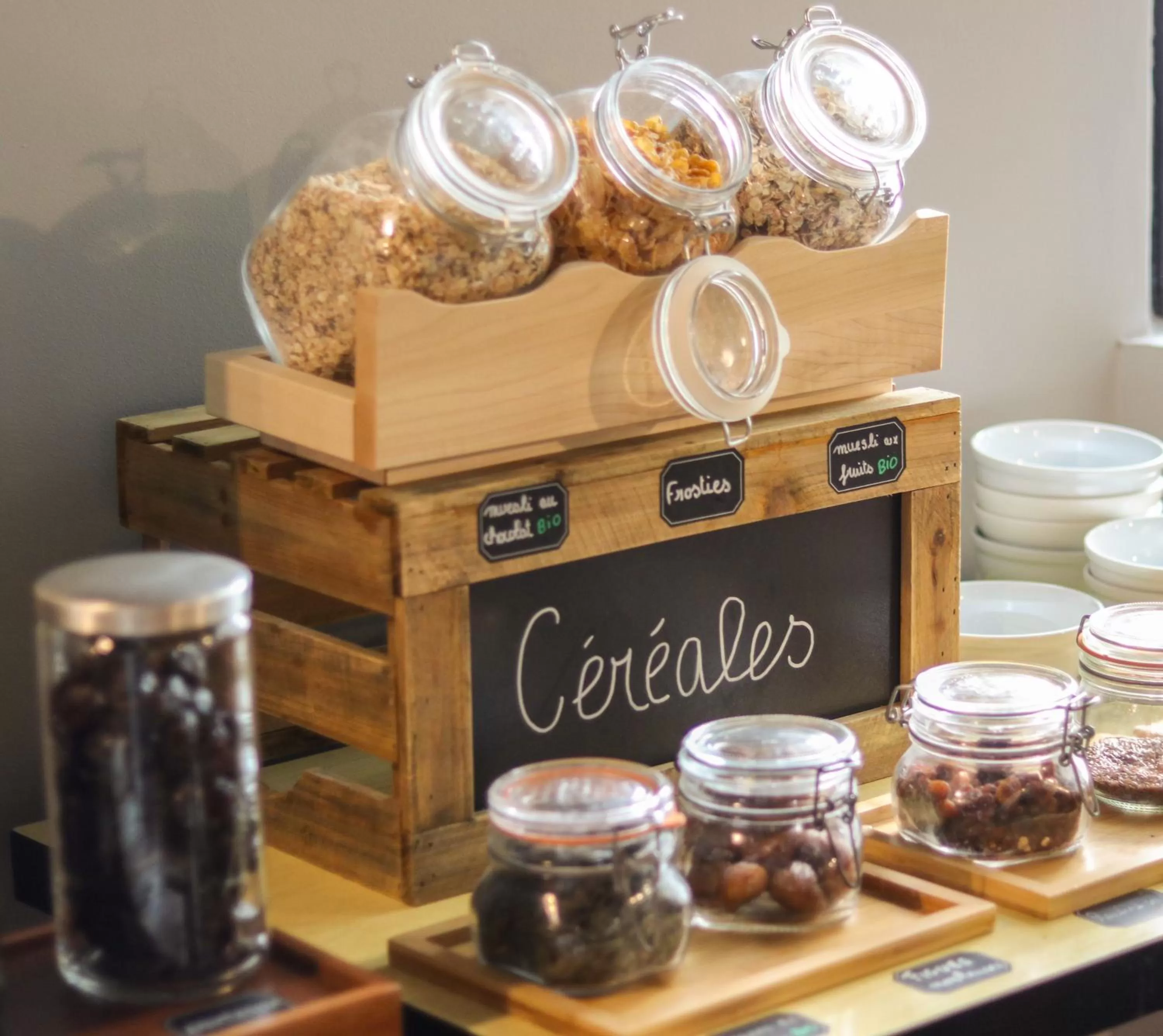 Breakfast in Collège Hôtel