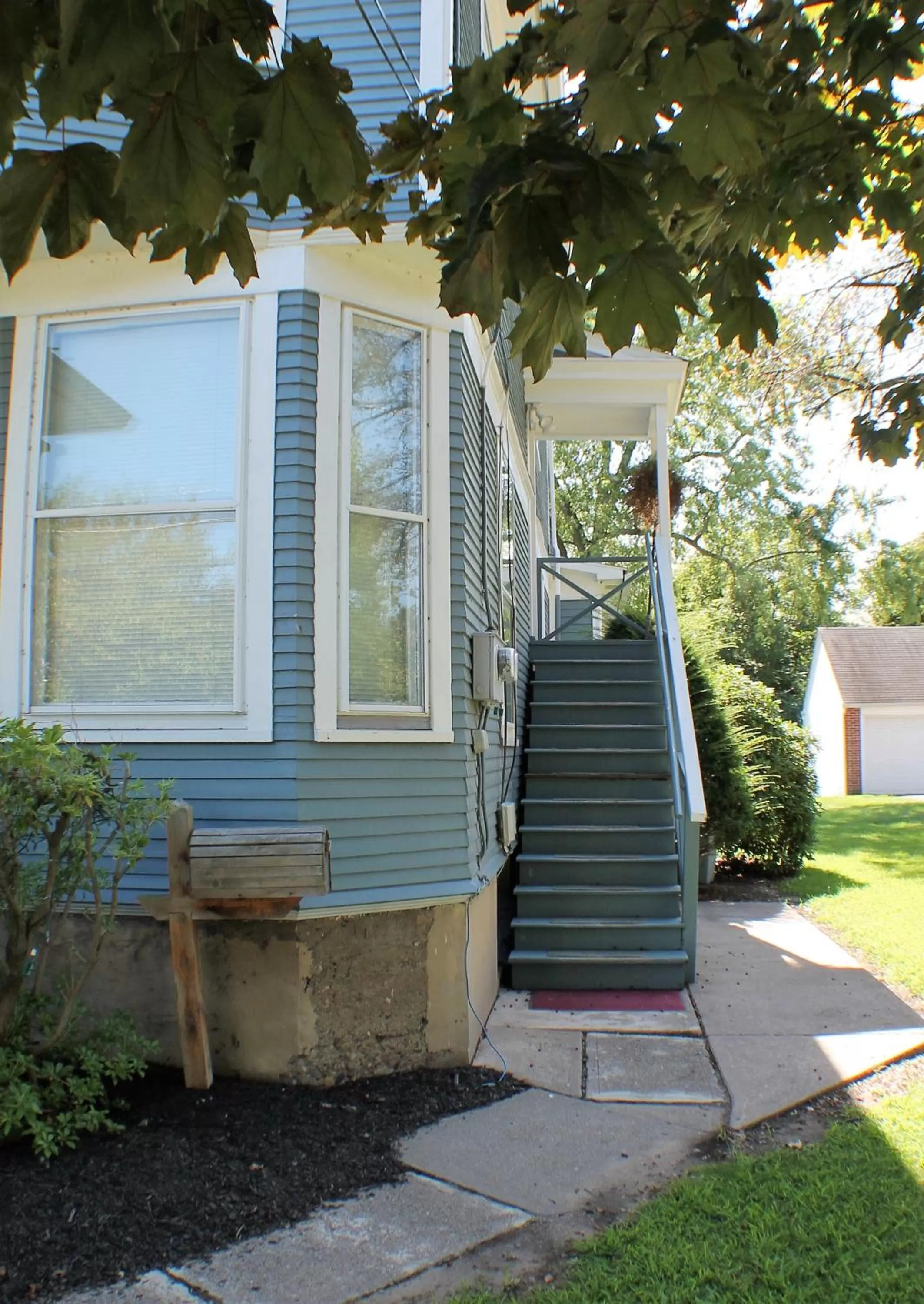 Facade/entrance, Patio/Outdoor Area in The White Birch Inn