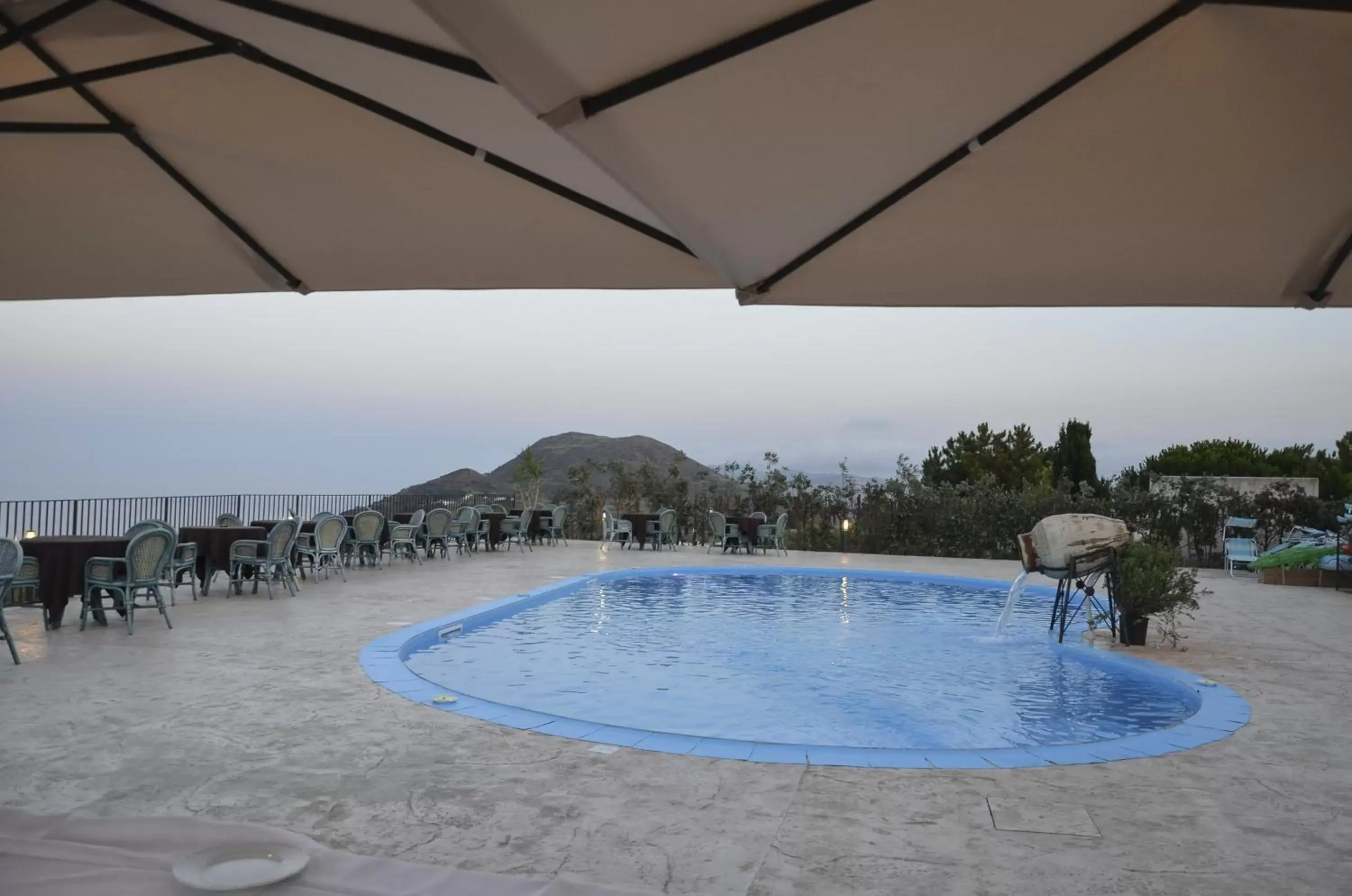 Swimming Pool in Eolian Residence