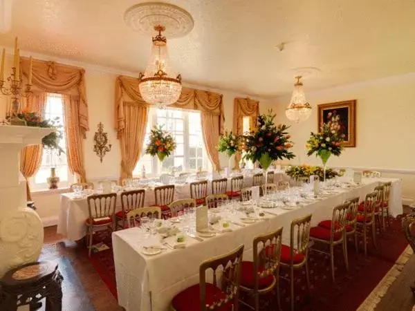 Banquet/Function facilities, Restaurant/Places to Eat in Saltcote Place