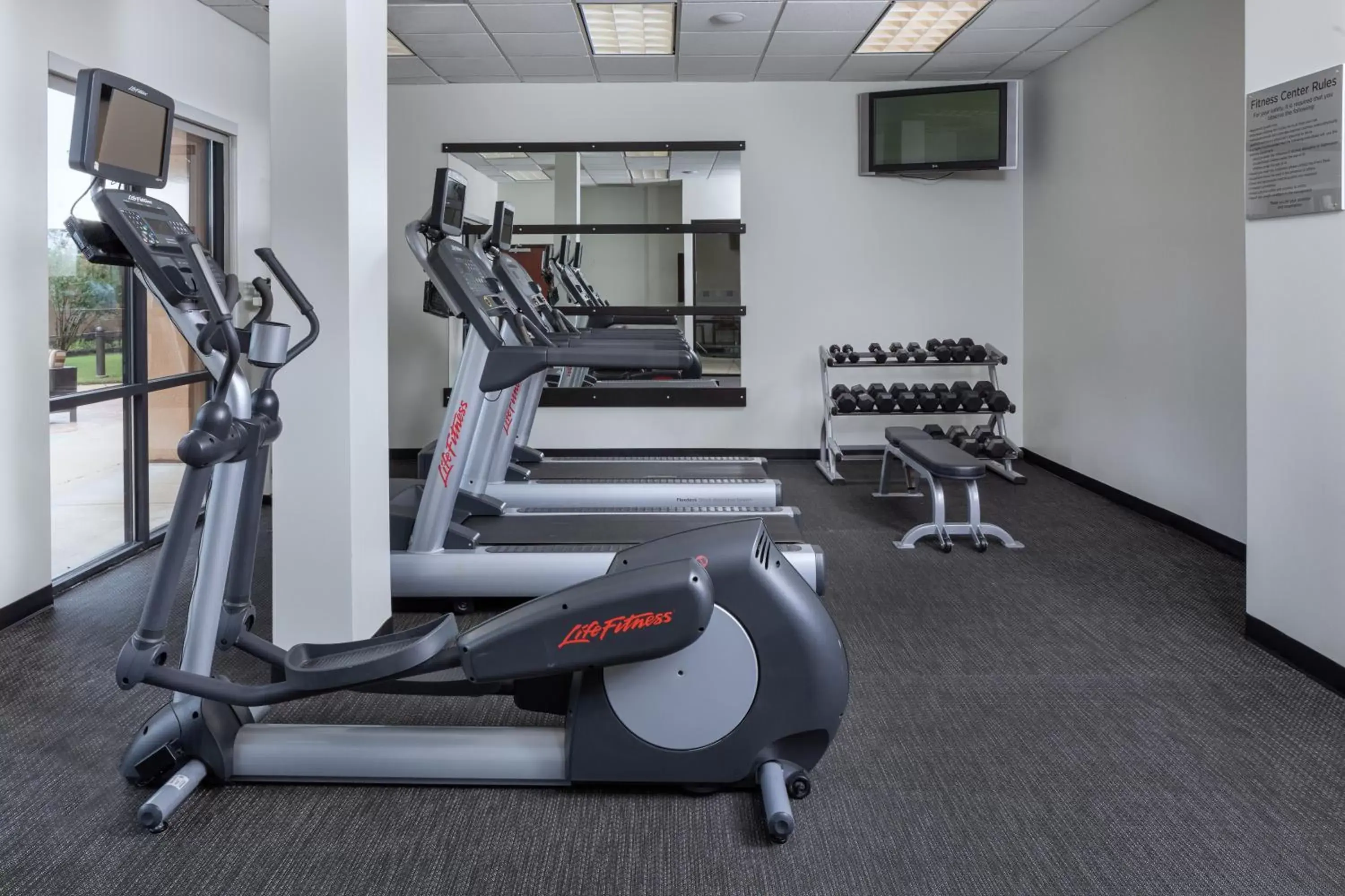 Fitness centre/facilities, Fitness Center/Facilities in Courtyard by Marriott Anniston Oxford
