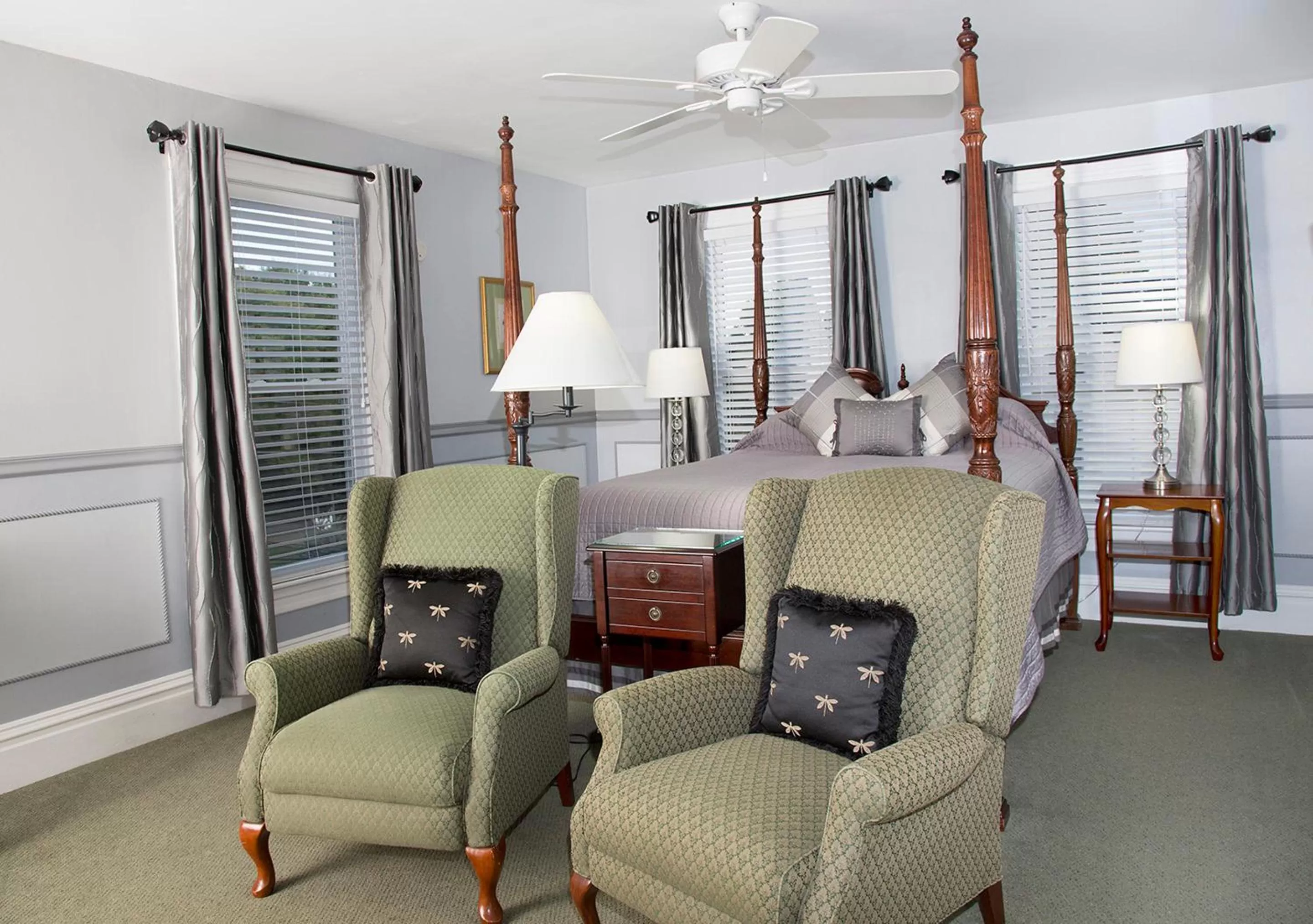 Coolidge Deluxe Bedroom in Glynn House Inn