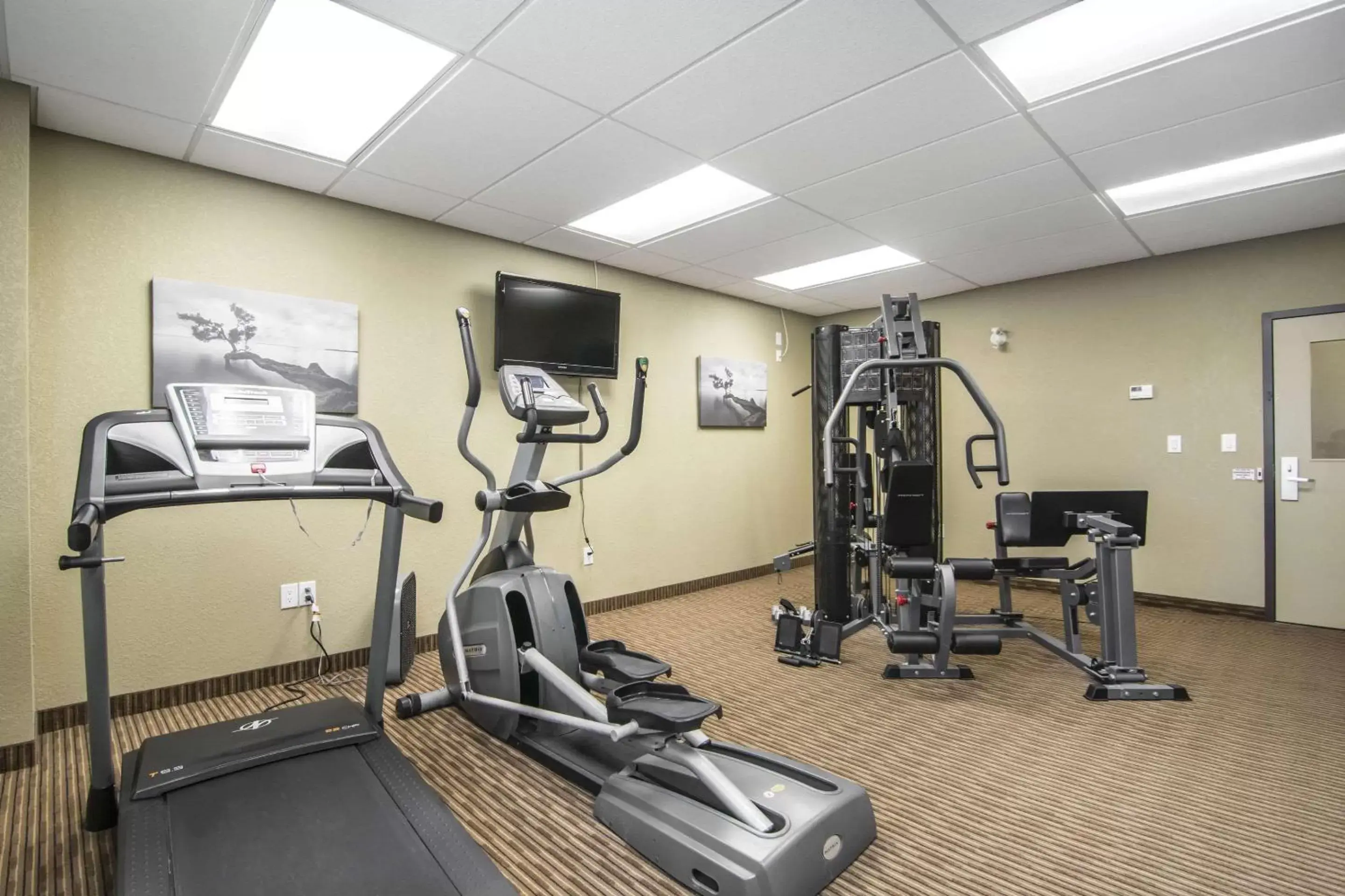 Fitness centre/facilities, Fitness Center/Facilities in Quality Inn & Suites Thompson
