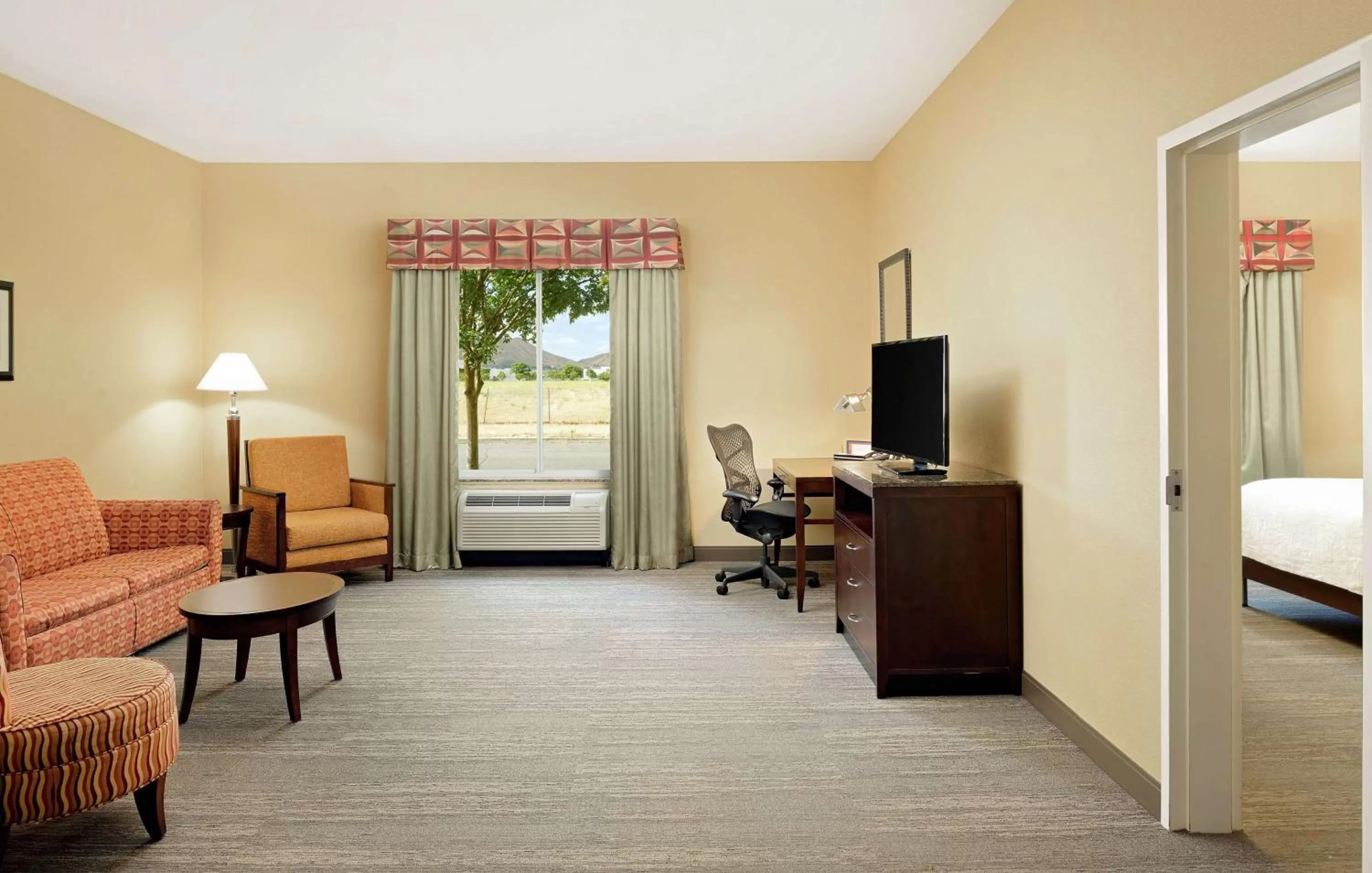 Deluxe King Suite with Roll-In Shower in Hilton Garden Inn Fontana