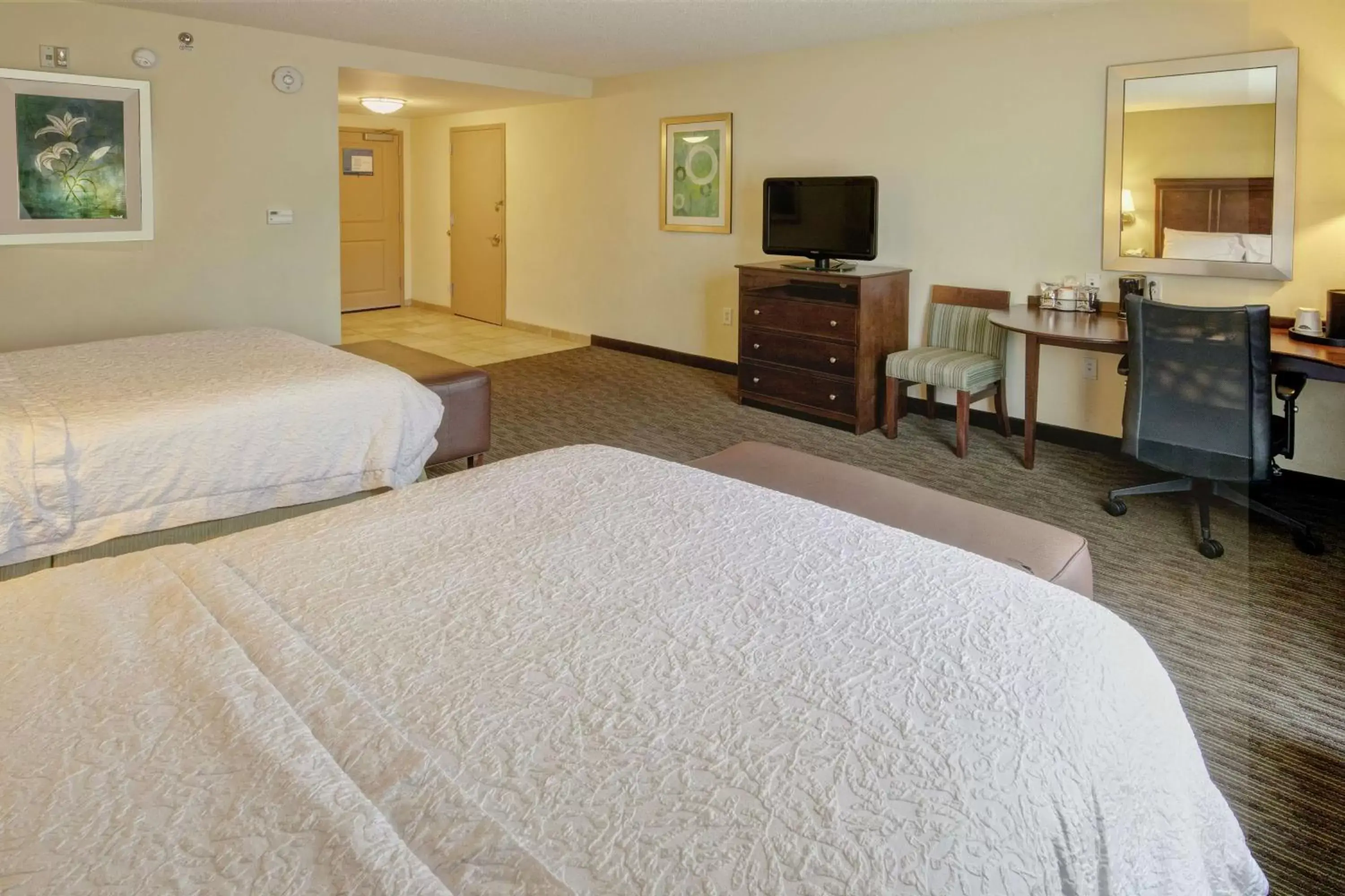 Bedroom, Bed in Hampton Inn & Suites Birmingham/280 East-Eagle Point