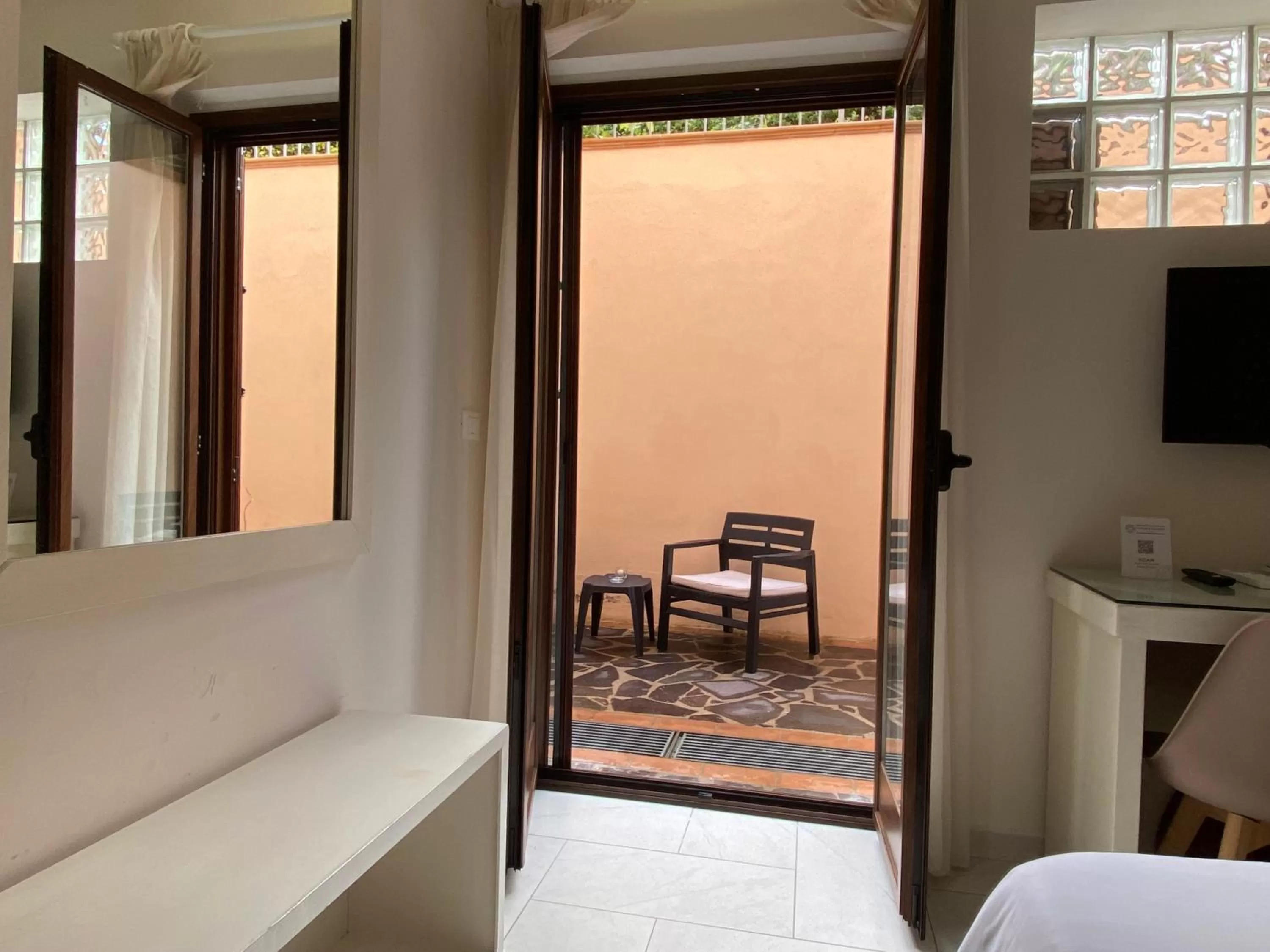 Bed in Aether Suites Tropea - Free Private Parking