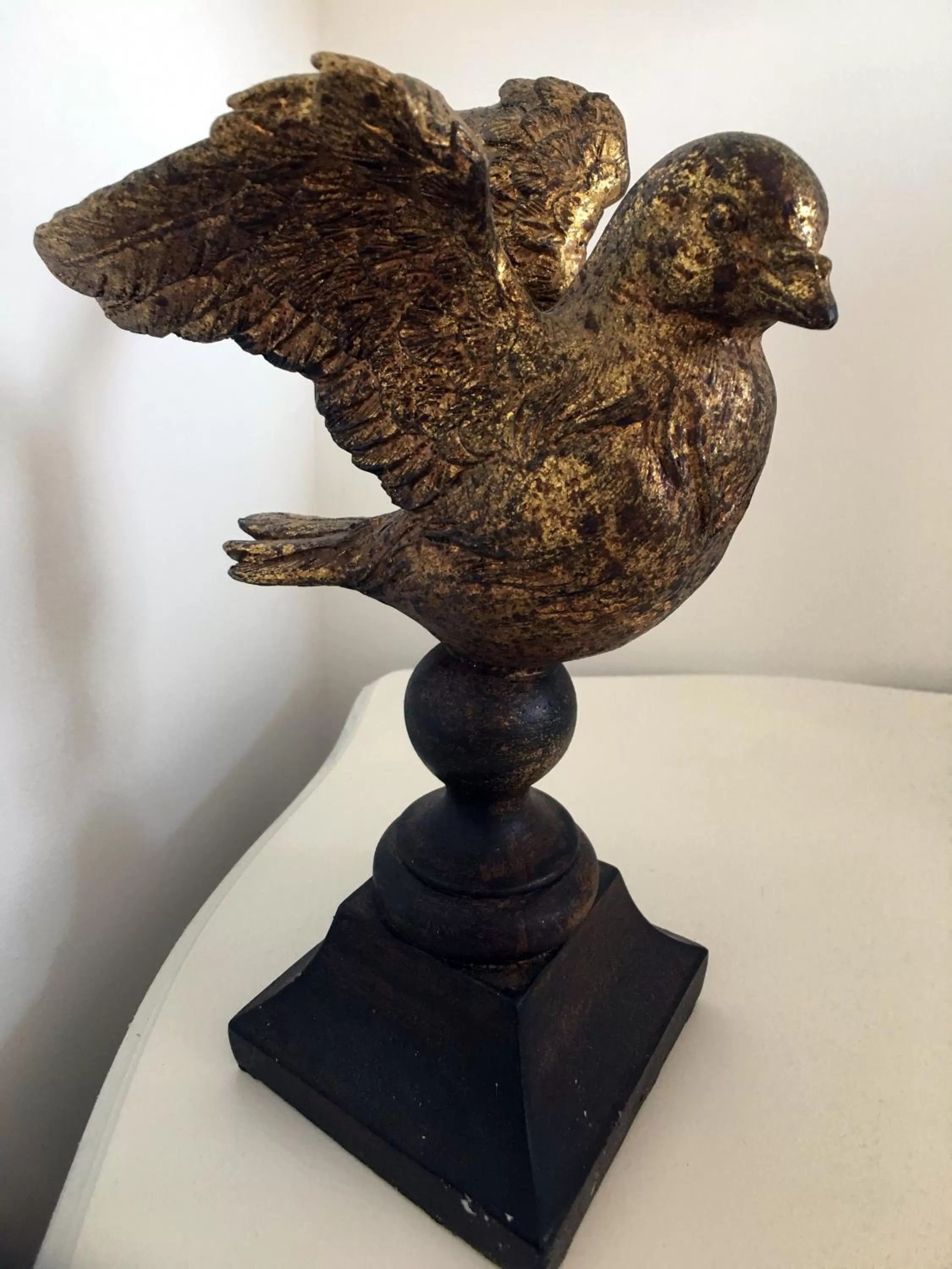 Decorative detail in La Romance et la Romanesque