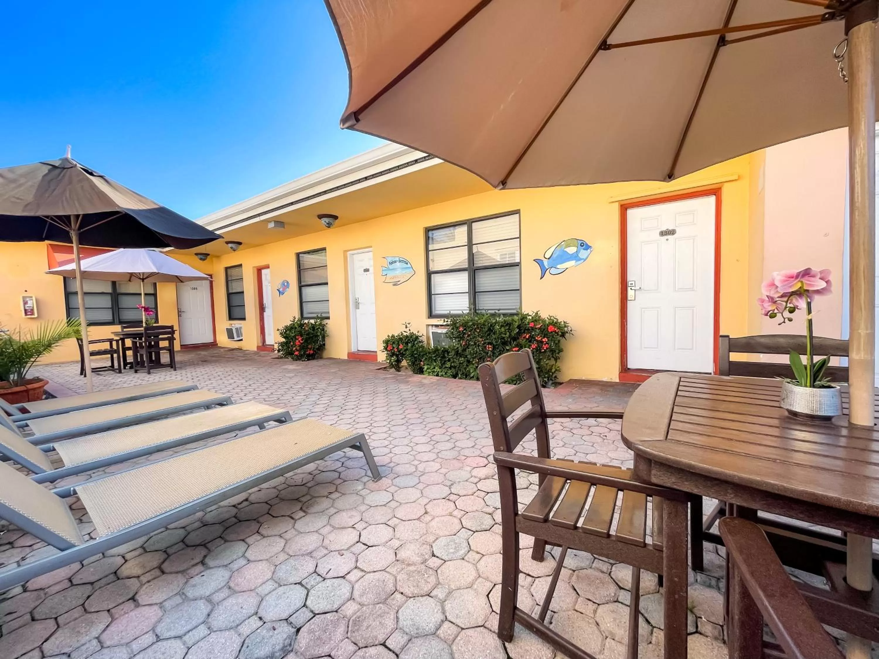 Property building in Greniers