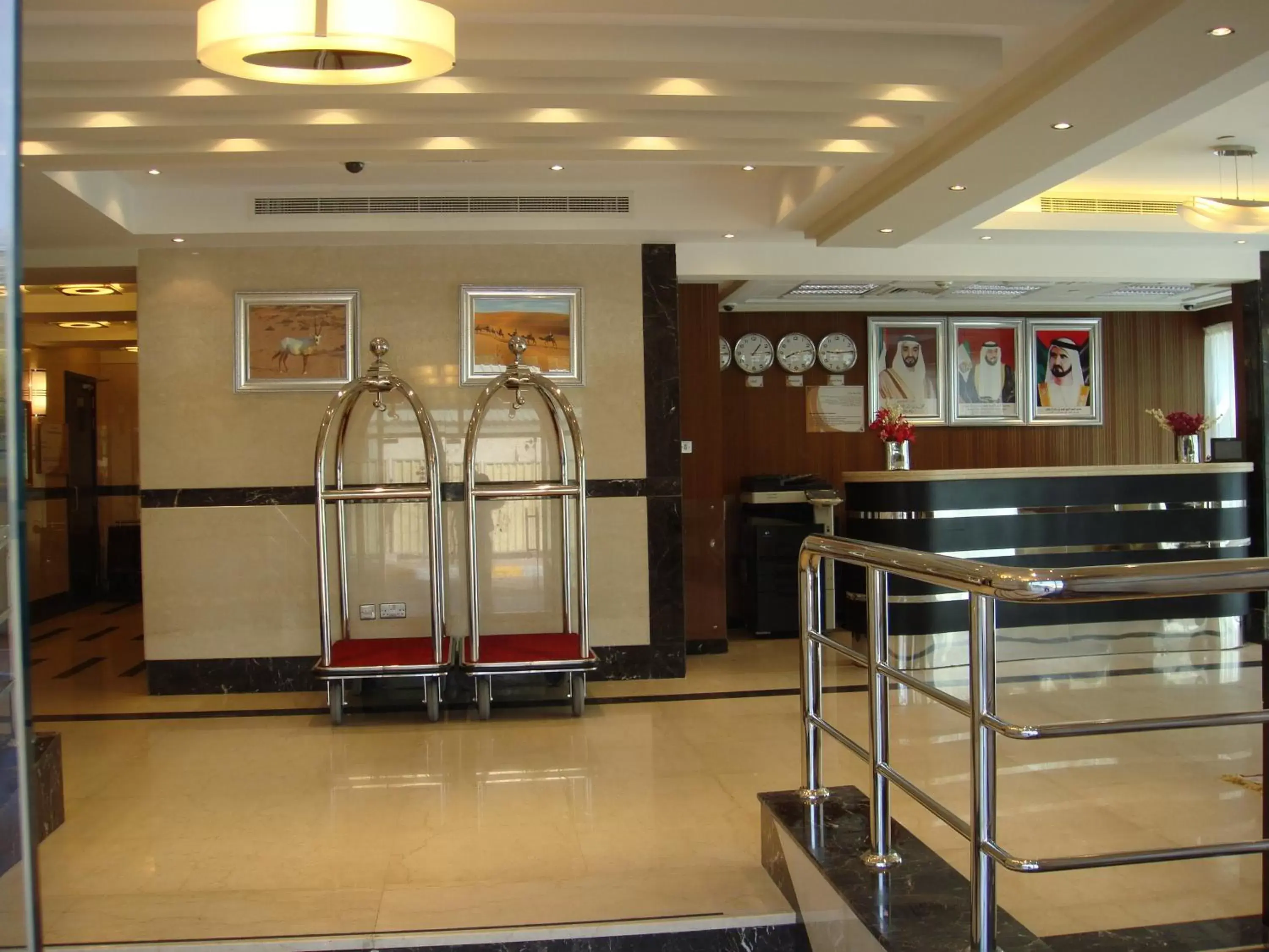 Lobby or reception in Paragon Hotel Apartments