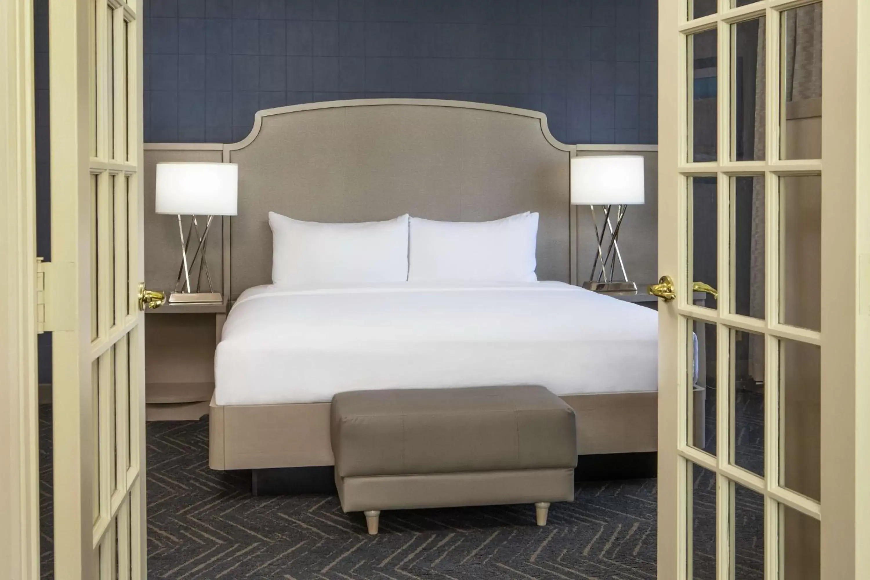 Bed in DoubleTree by Hilton Hotel Nashville Downtown