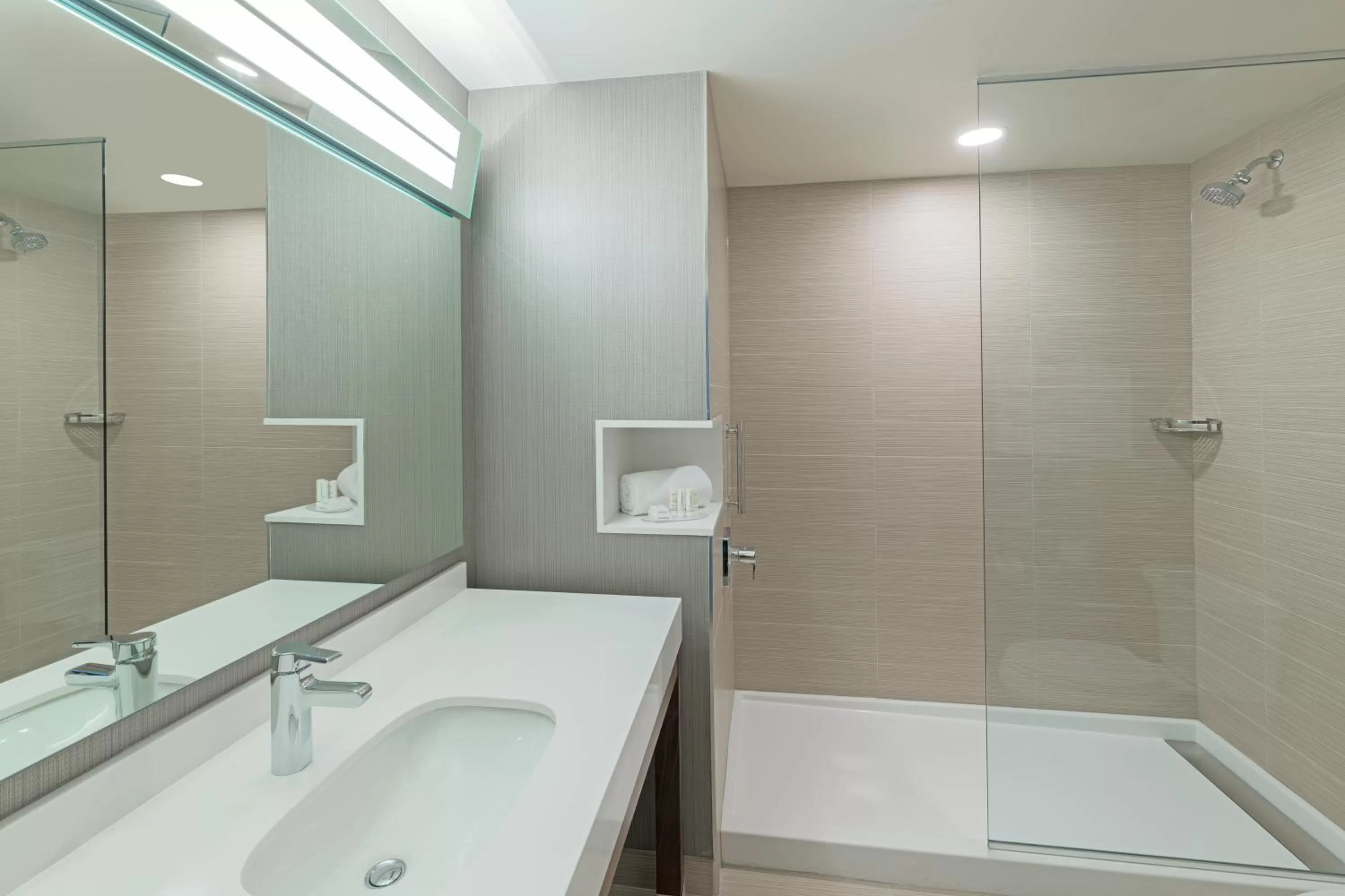 Bathroom in Courtyard by Marriott Halifax Dartmouth