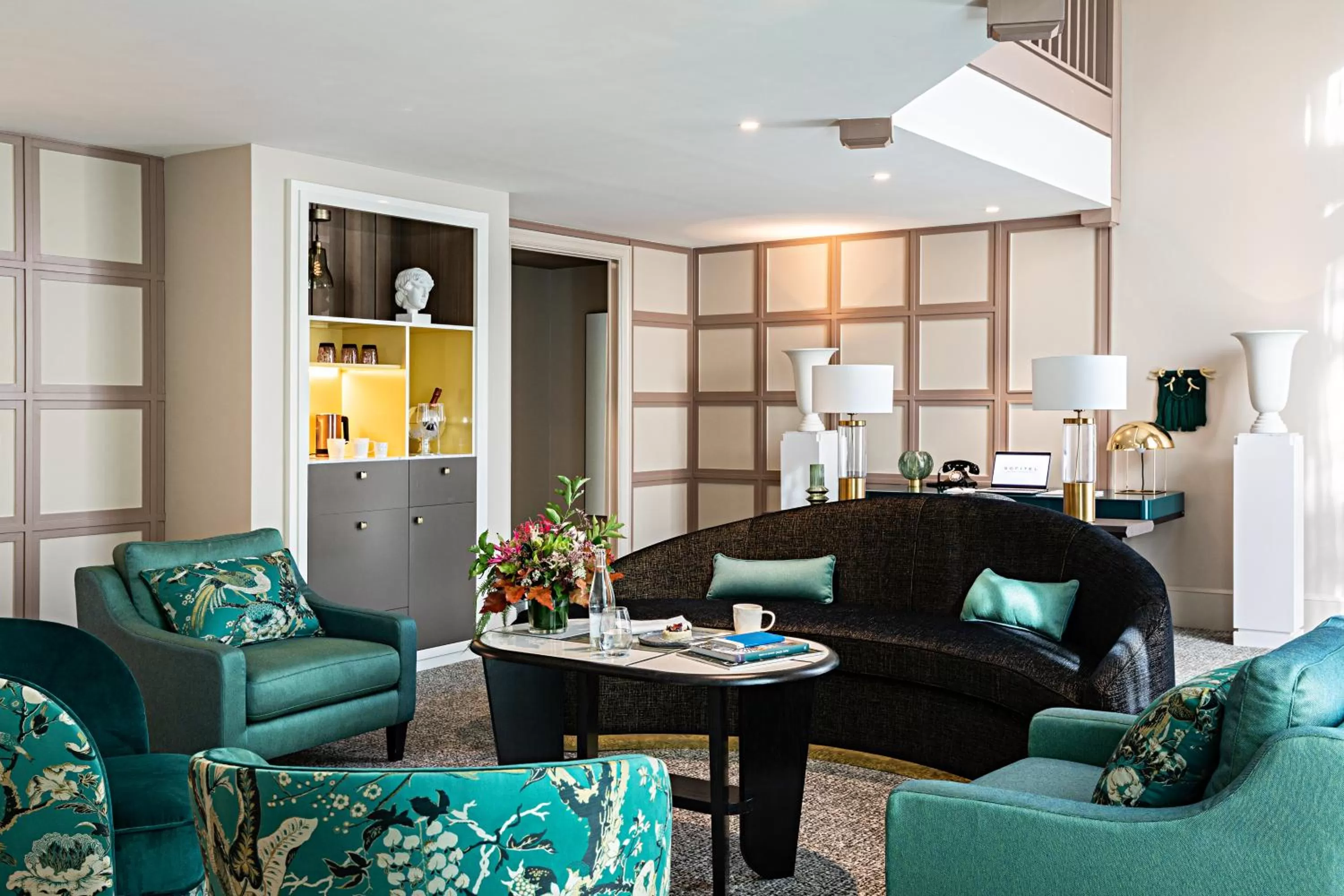 Living room in Sofitel Le Scribe Paris Opera