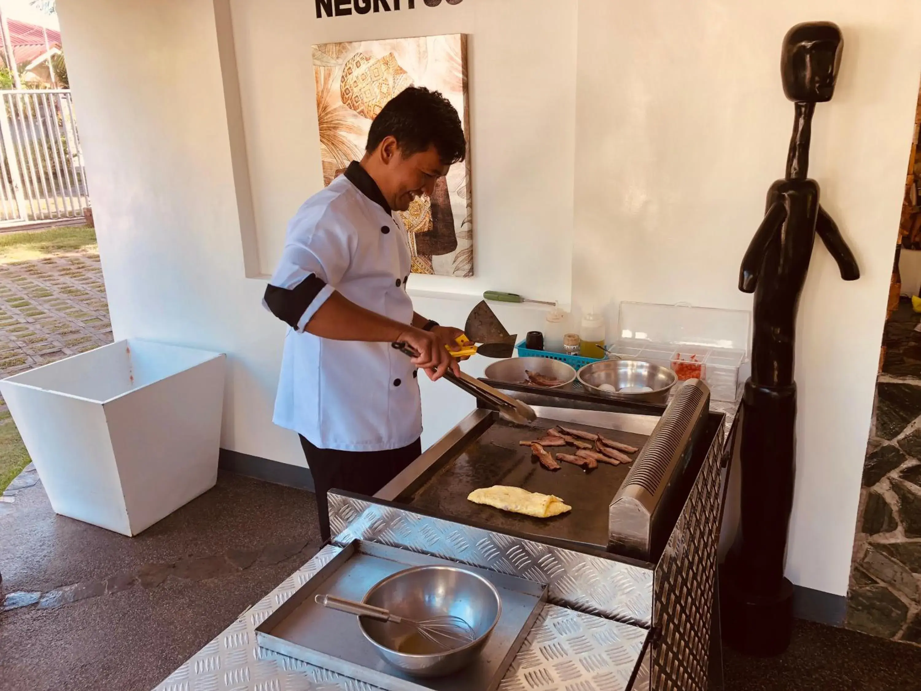 Breakfast in White Chocolate Hills Resort Breakfast in White Chocolate Hills Resort