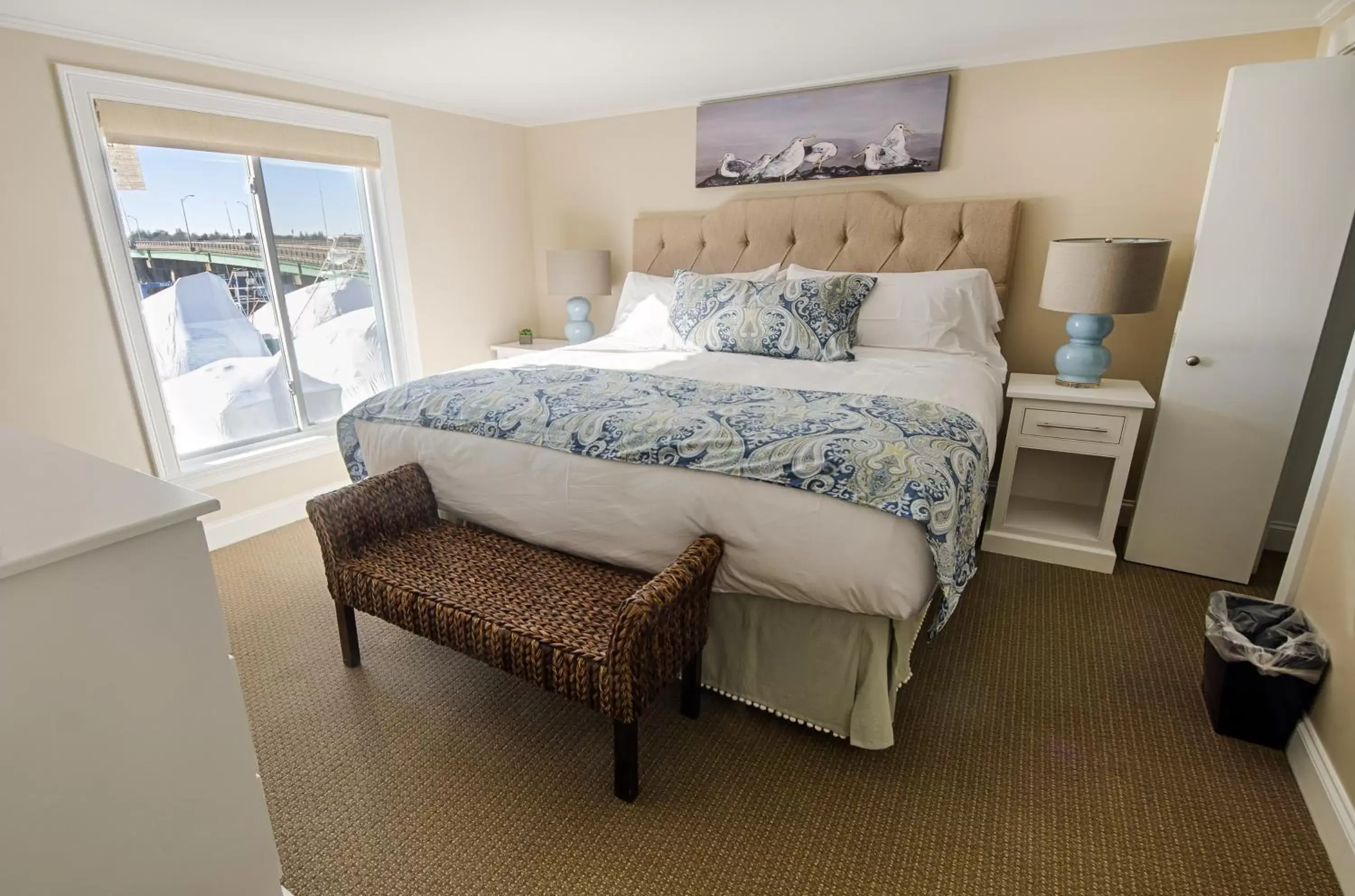 Bedroom, Bed in The Inn At Ring's Island