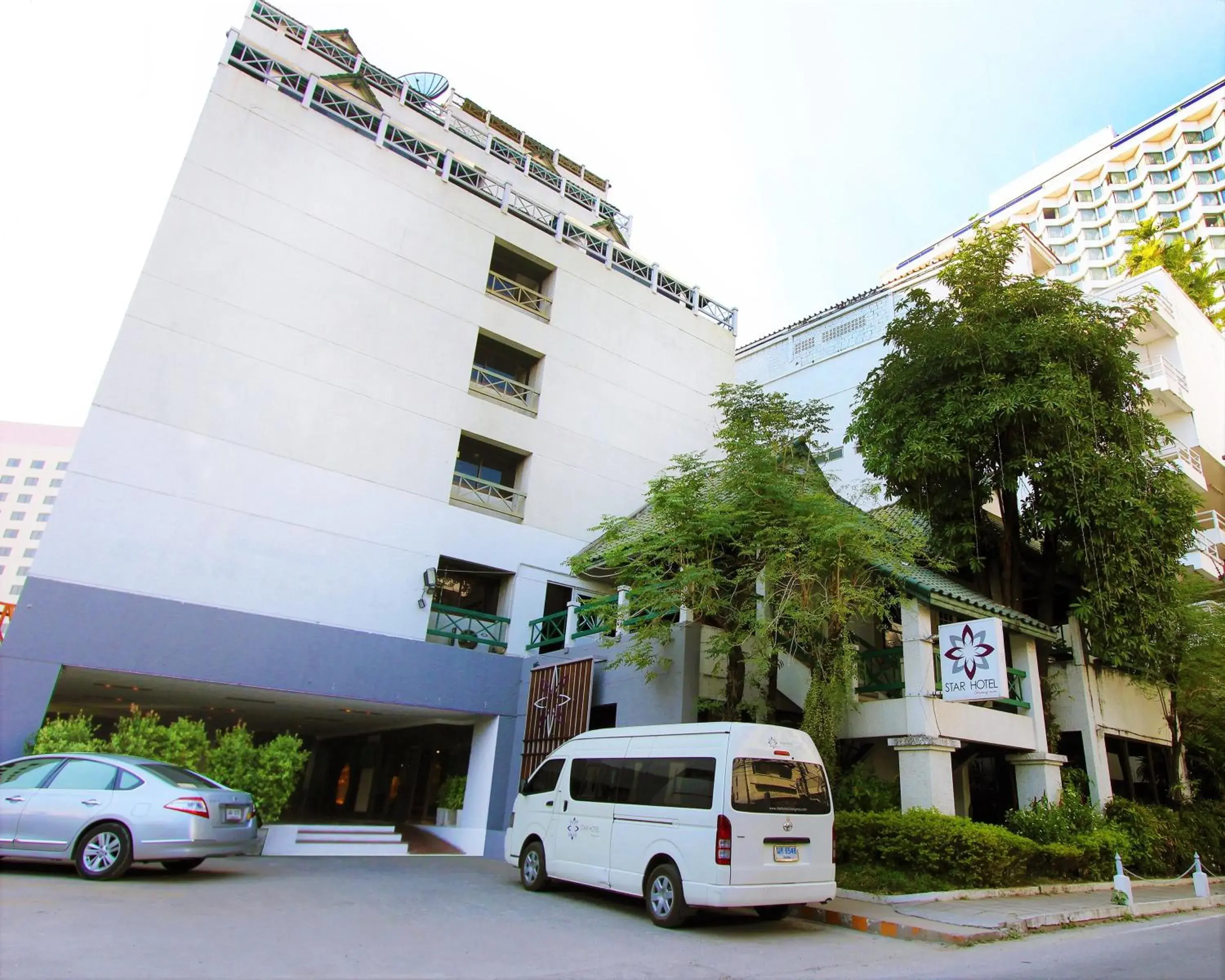 Property Building in Star Hotel Chiang Mai - SHA Extra Pus