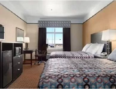 Photo of the whole room, Bed in Super 8 by Wyndham Odessa TX