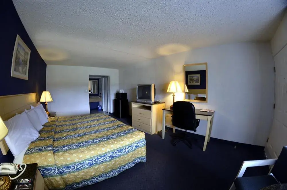 Photo of the whole room, Bed in Superlodge Absecon/Atlantic City