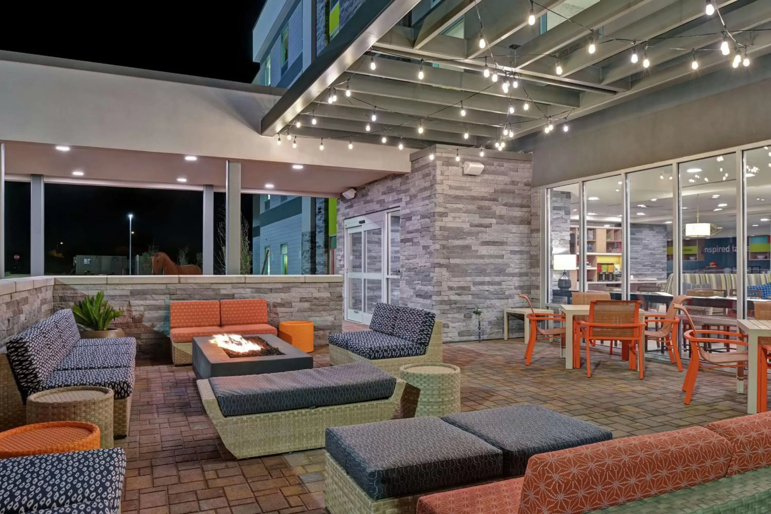 Property building, Lounge/Bar in Home2 Suites By Hilton Buckeye Phoenix