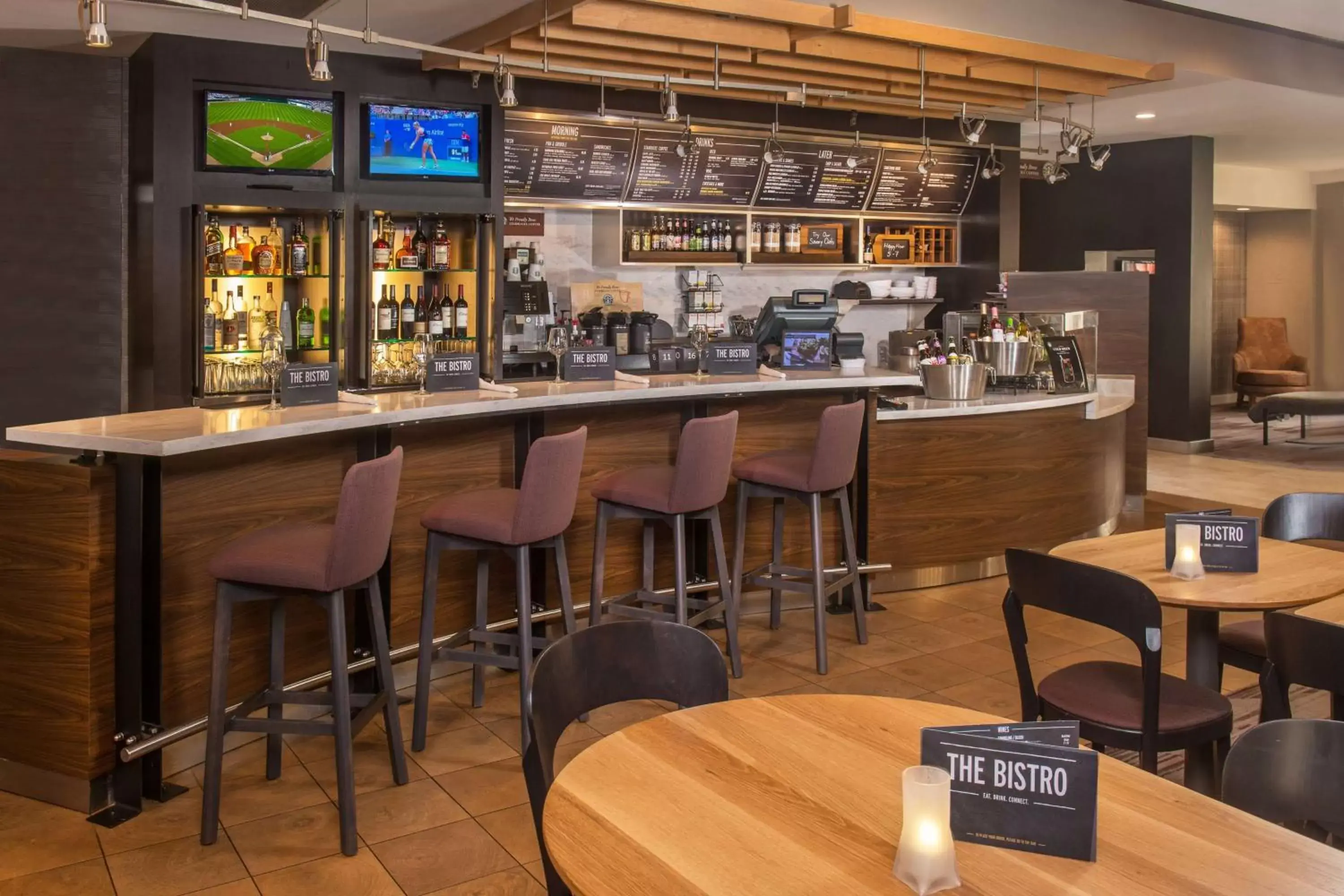Restaurant/places to eat, Lounge/Bar in Sonesta Select Greenbelt College Park