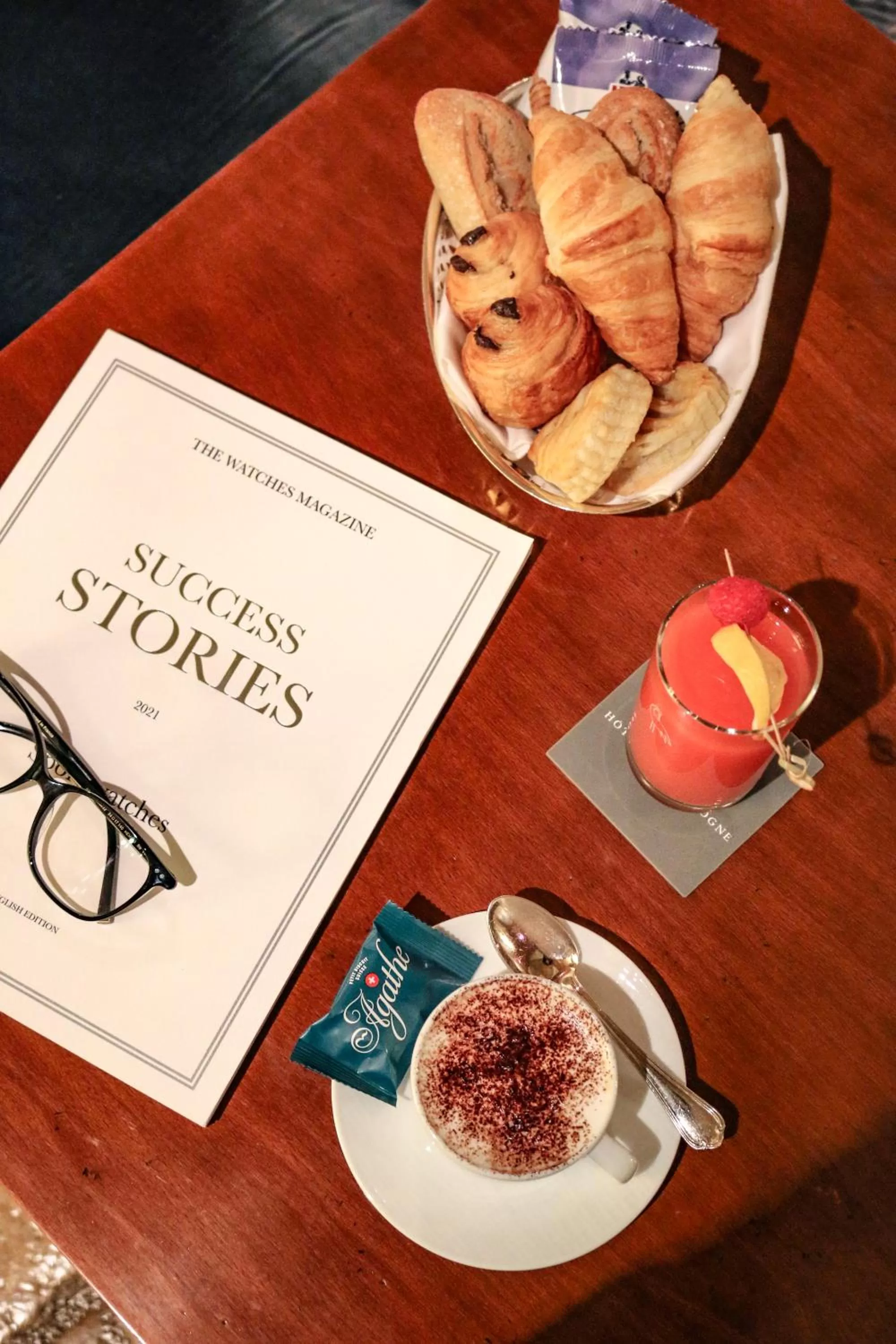 Lobby or reception in Hôtel de la Cigogne