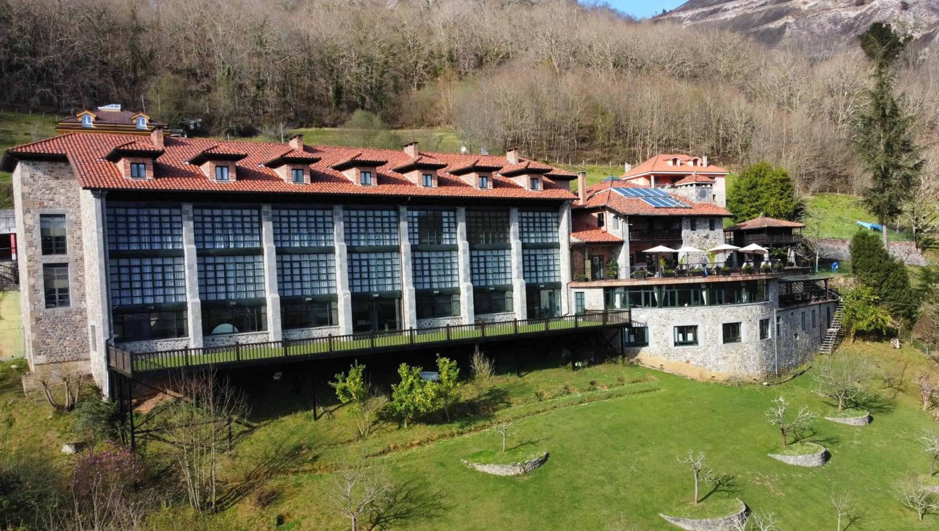 Property building, Bird's-eye View in Hotel Mirador de la Cepada