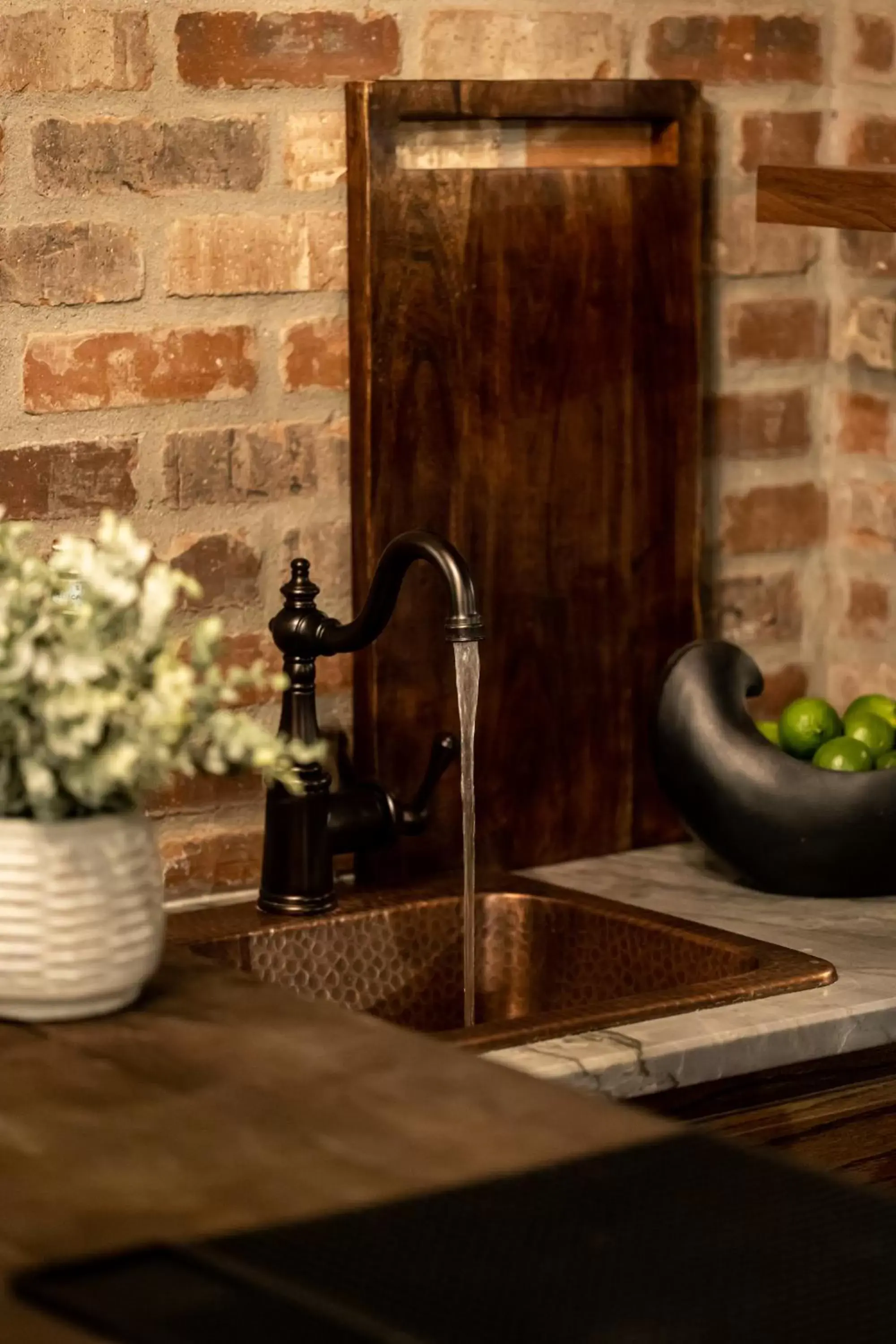 Lounge or bar in Pillow and Paddock B&B Lounge or bar in Pillow and Paddock B&B