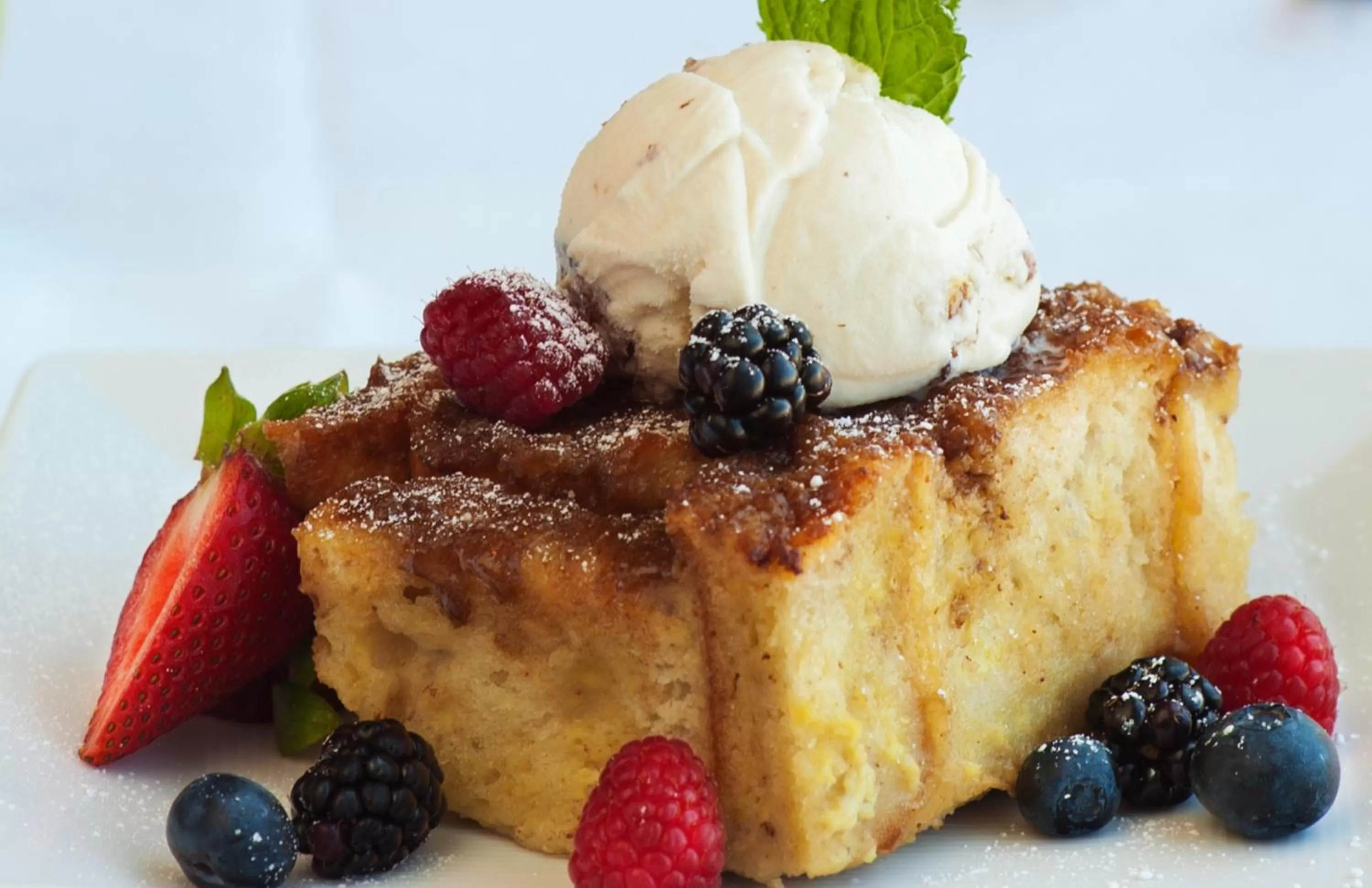 Restaurant/places to eat in Tower 23 Hotel