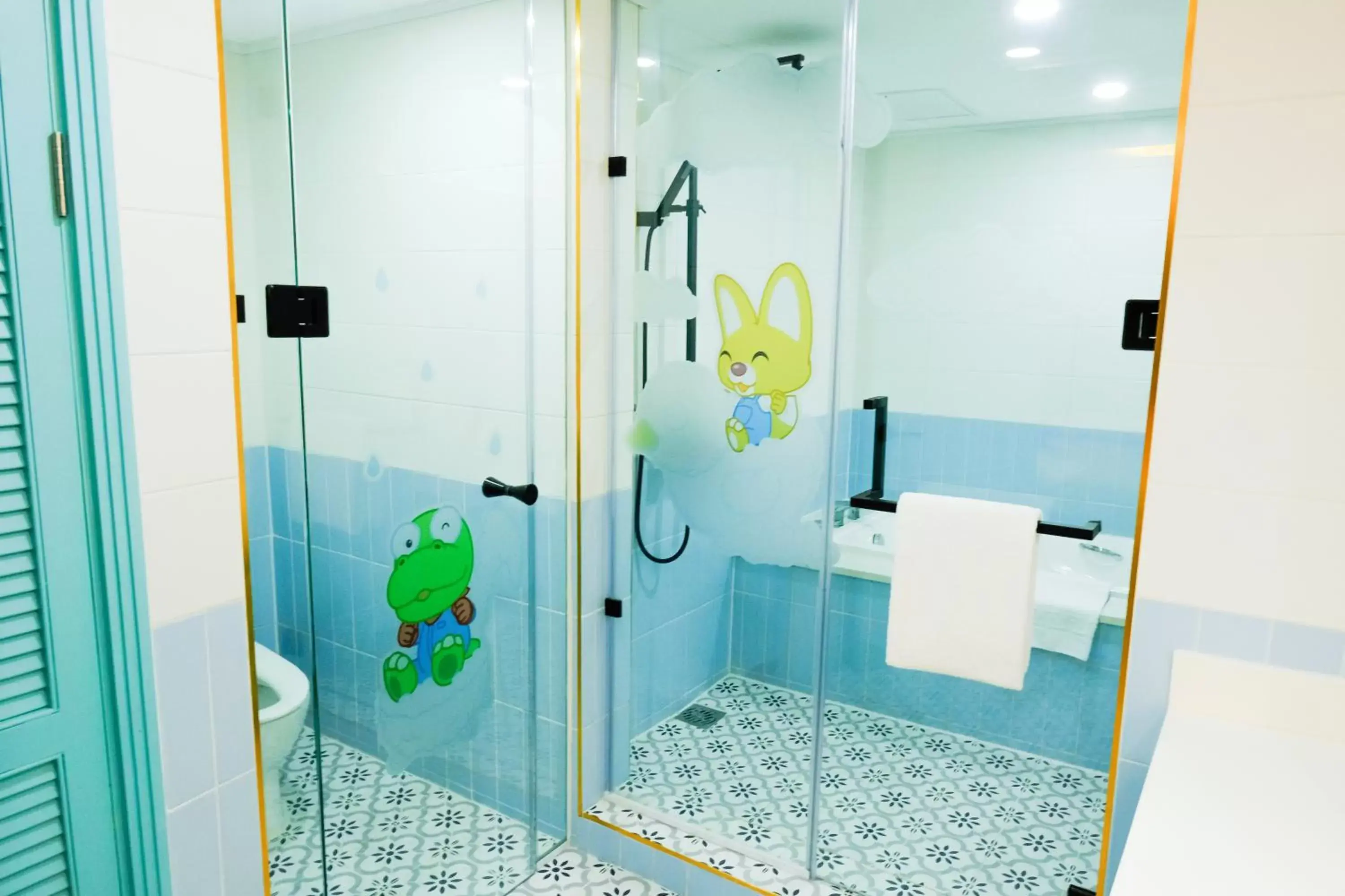 Toilet, Bathroom in Jpark Island Resort & Waterpark Cebu