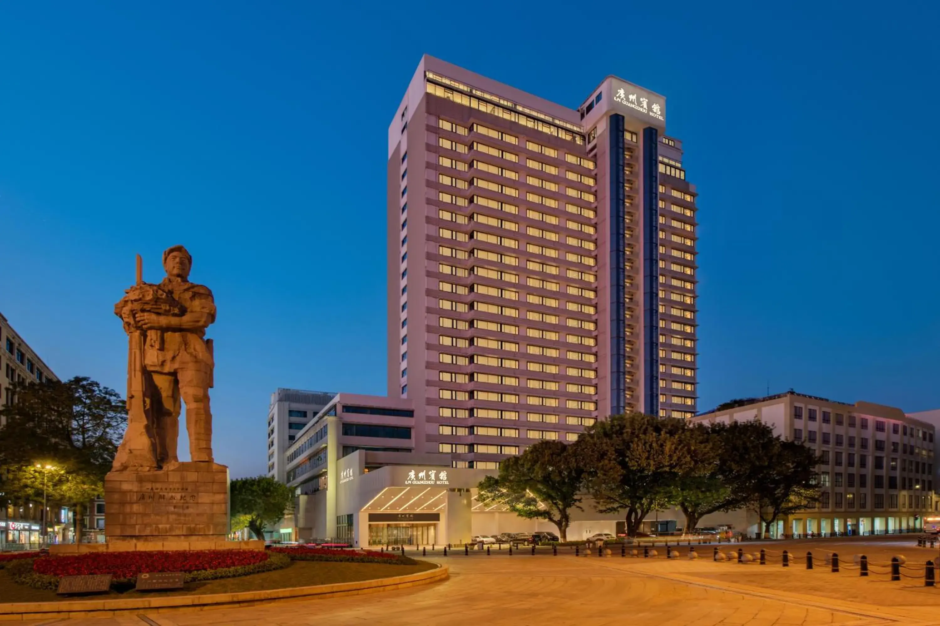 Property building in Guangzhou Hotel Property building in Guangzhou Hotel