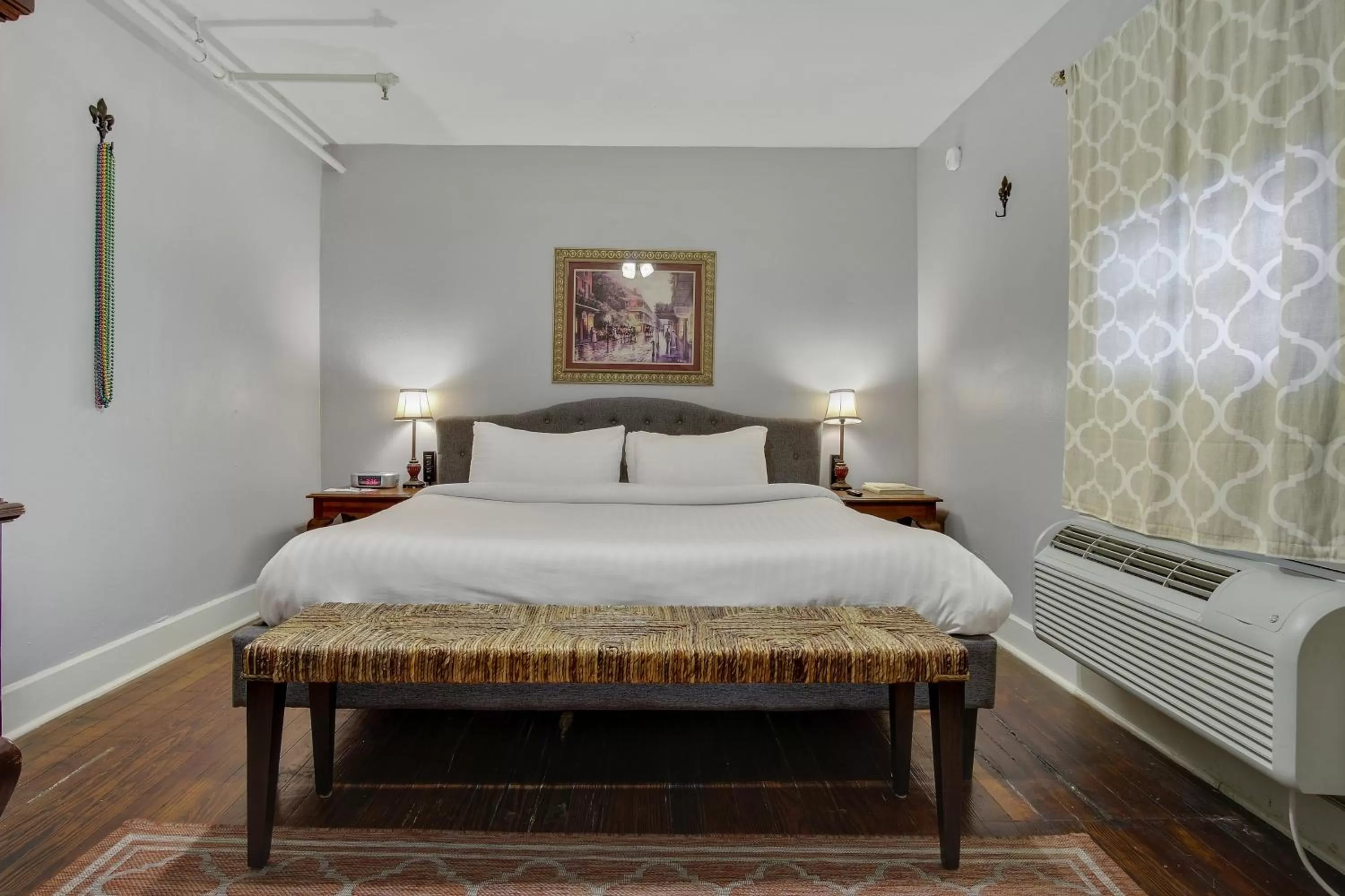 Bedroom, Bed in Rathbone Mansions New Orleans