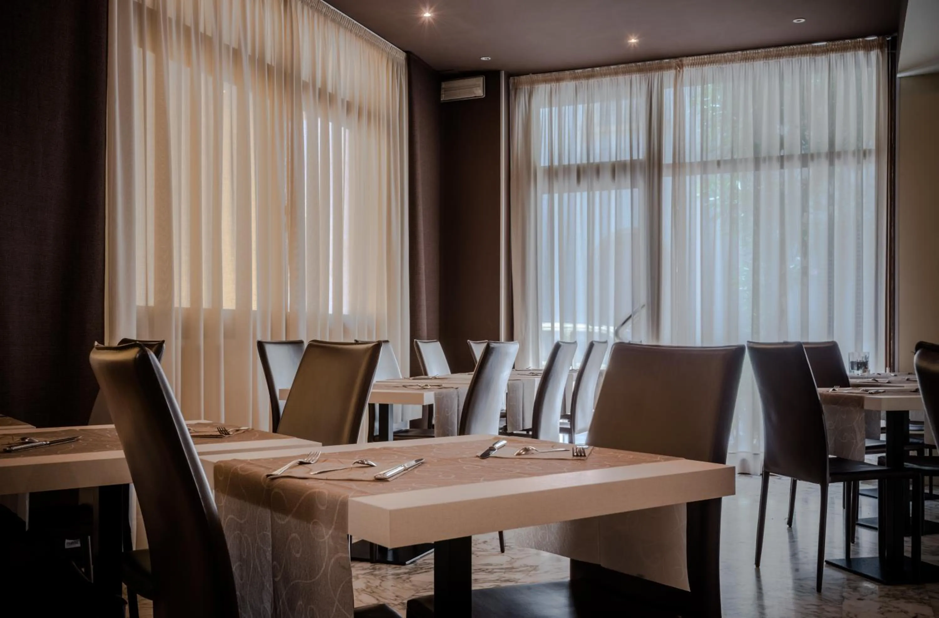 Food and drinks in Hotel Montebello