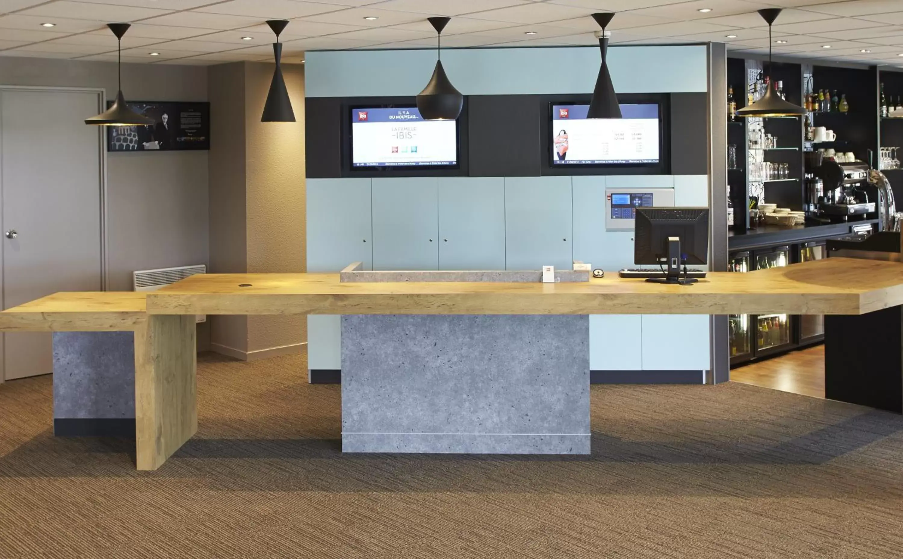 Lobby or reception in Ibis Auray Lobby or reception in Ibis Auray