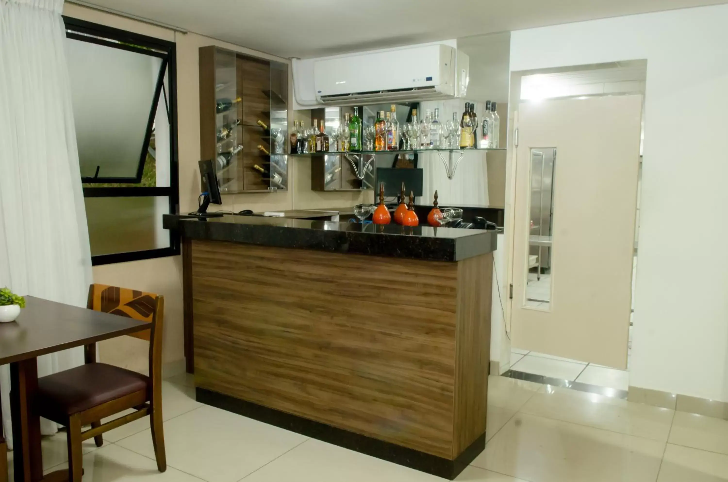 Lounge or bar in Stop Inn Plus Pampulha Lounge or bar in Stop Inn Plus Pampulha